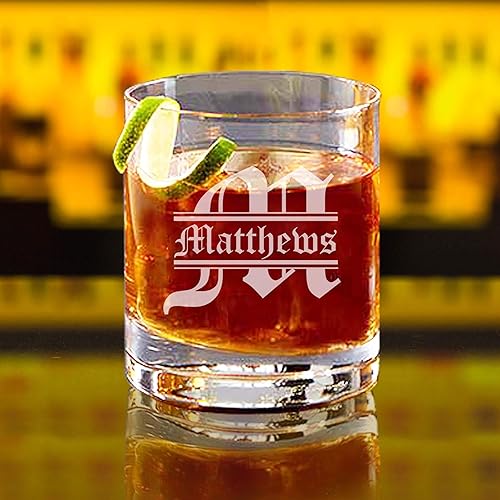 Miniatura 2 de Vaso de cristal personalizado con rocas redondas  Fiesta de boda padrinos de boda para el Día del Padre  Vasos grabados con monograma grabados