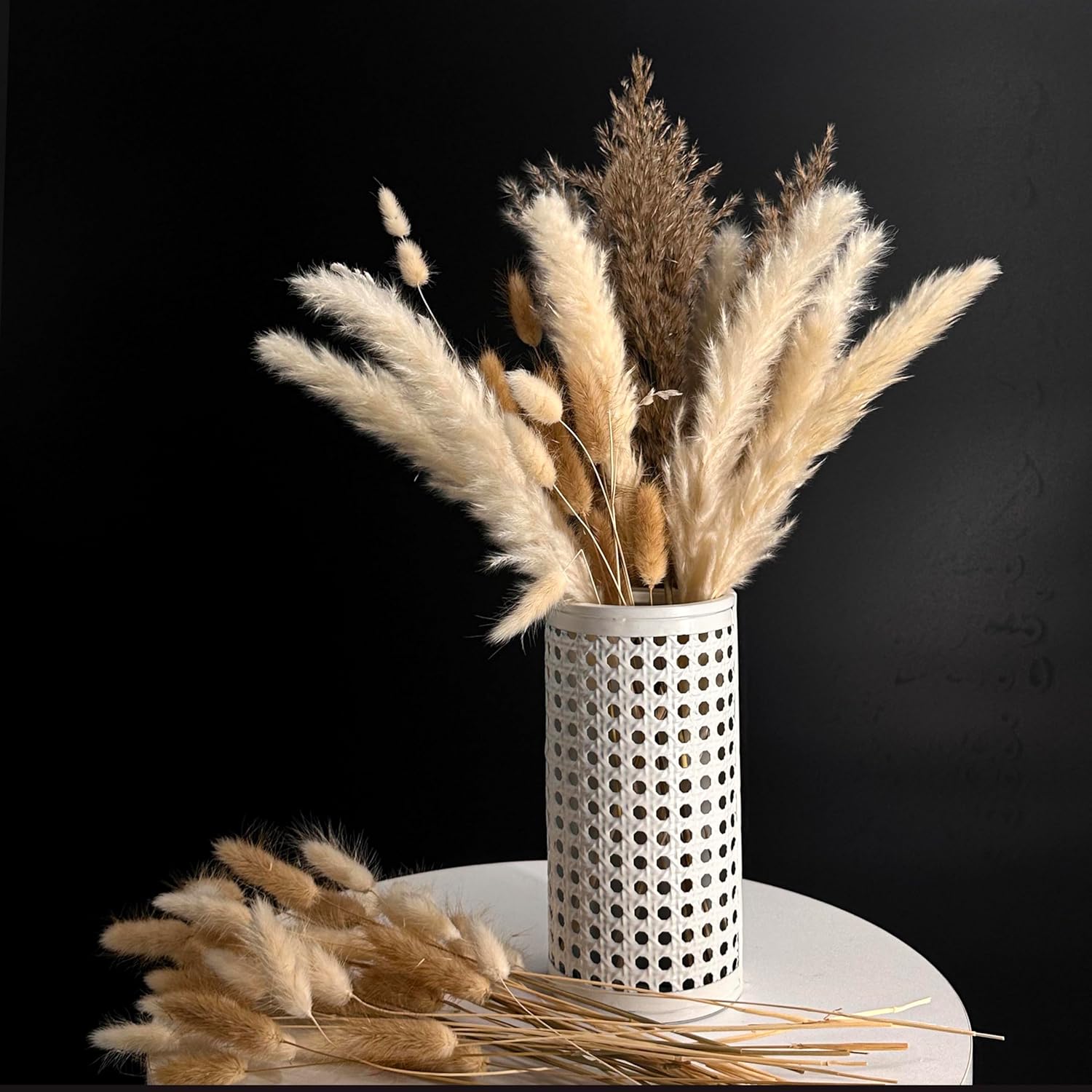 Fehér fém falra szerelhető váza szett