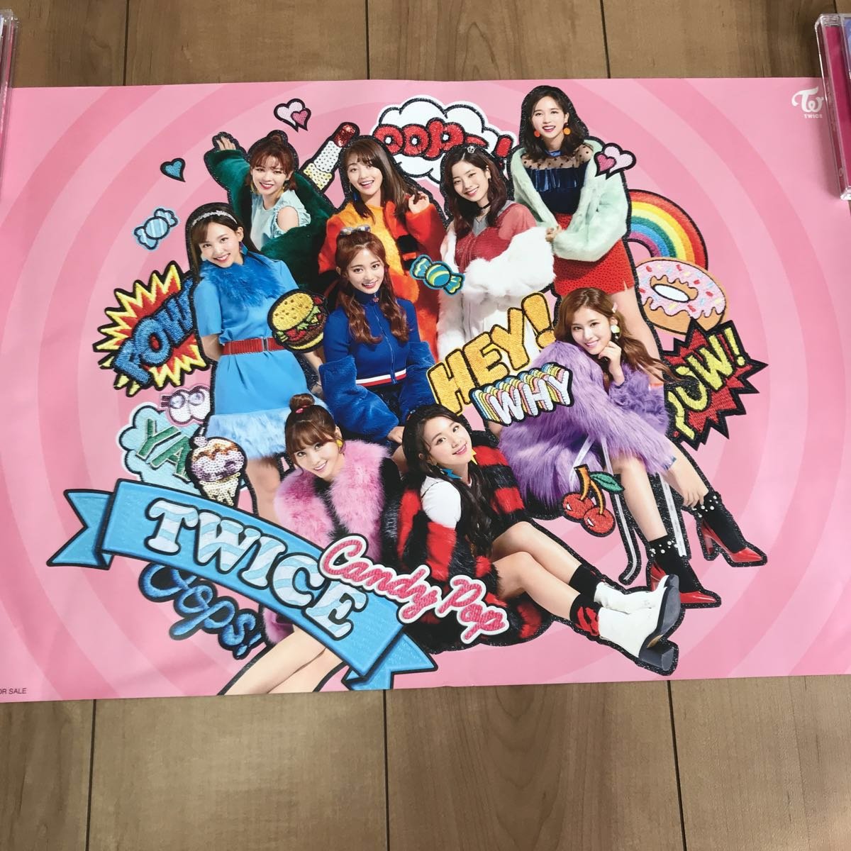 【非売品】TWICE「&TWICE」告知 ポスター K-POP 激レア アイドル 特典ポスター付き》 BDZ 【初回限定盤B】 (CD+DVD) : TWICE