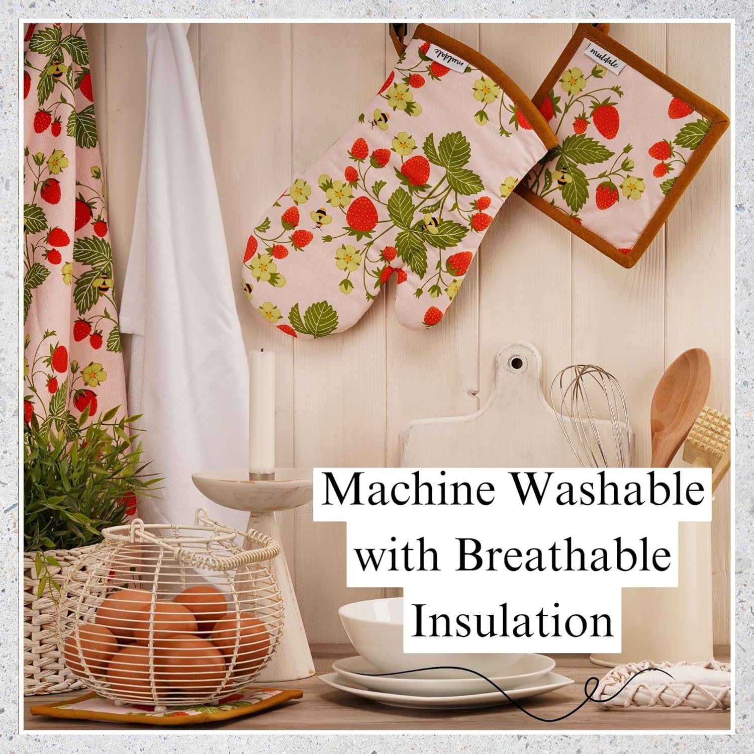 Muldale Strawberry Tea Towel and Oven Mitt Set - Dish Towels and Pot Holders - 5 Pack - Textiles Decor Accessories - Kitchen Mittens