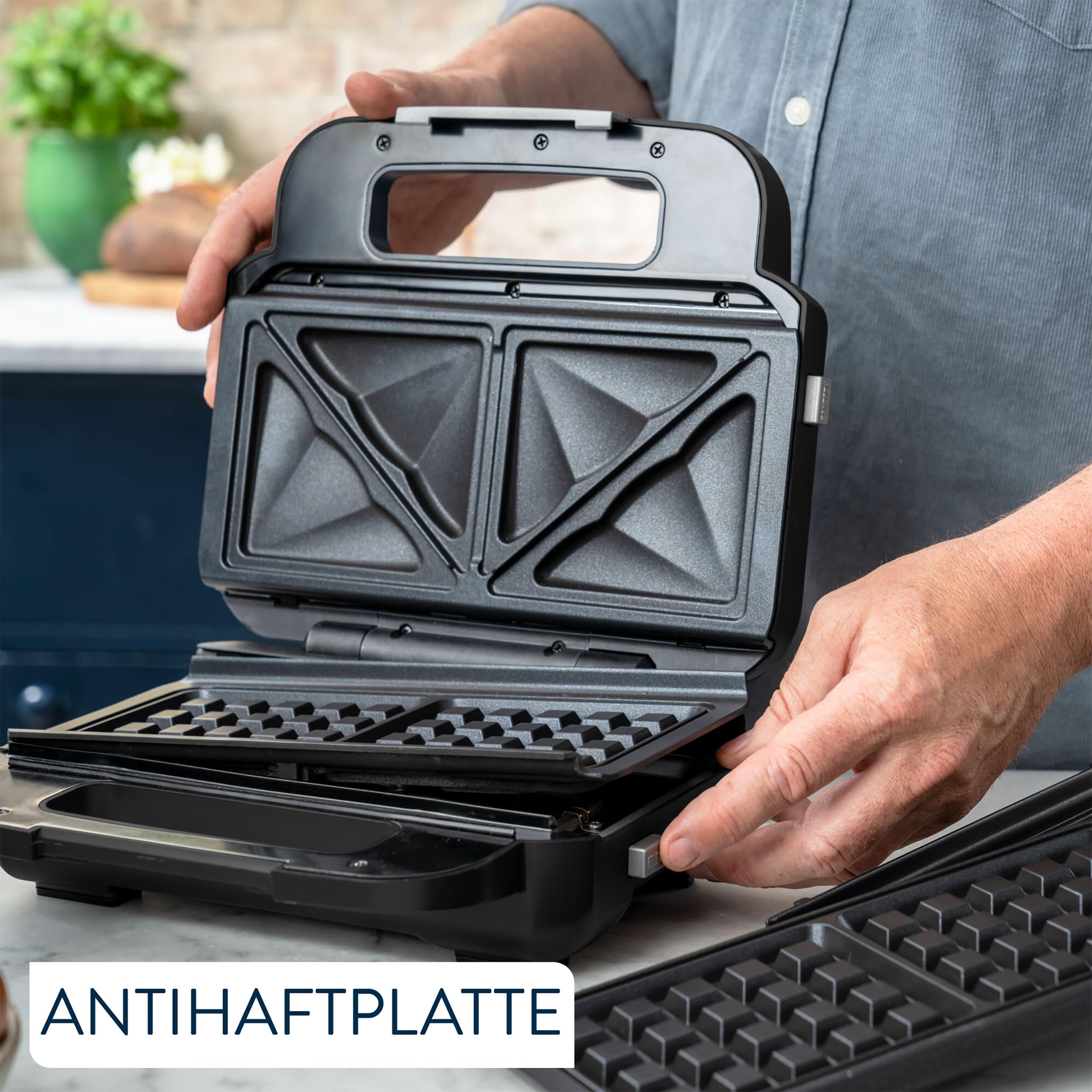 Tefal Jamie Oliver 2-in-1 Sandwich-Waffel-Kombigerät, Antihaftbeschichtete Platten, spülmaschinengeeignet, Betriebs- und Temperaturkontrollleuchte, Kabelaufwicklung, Edelstahl/Schwarz, SW70J810