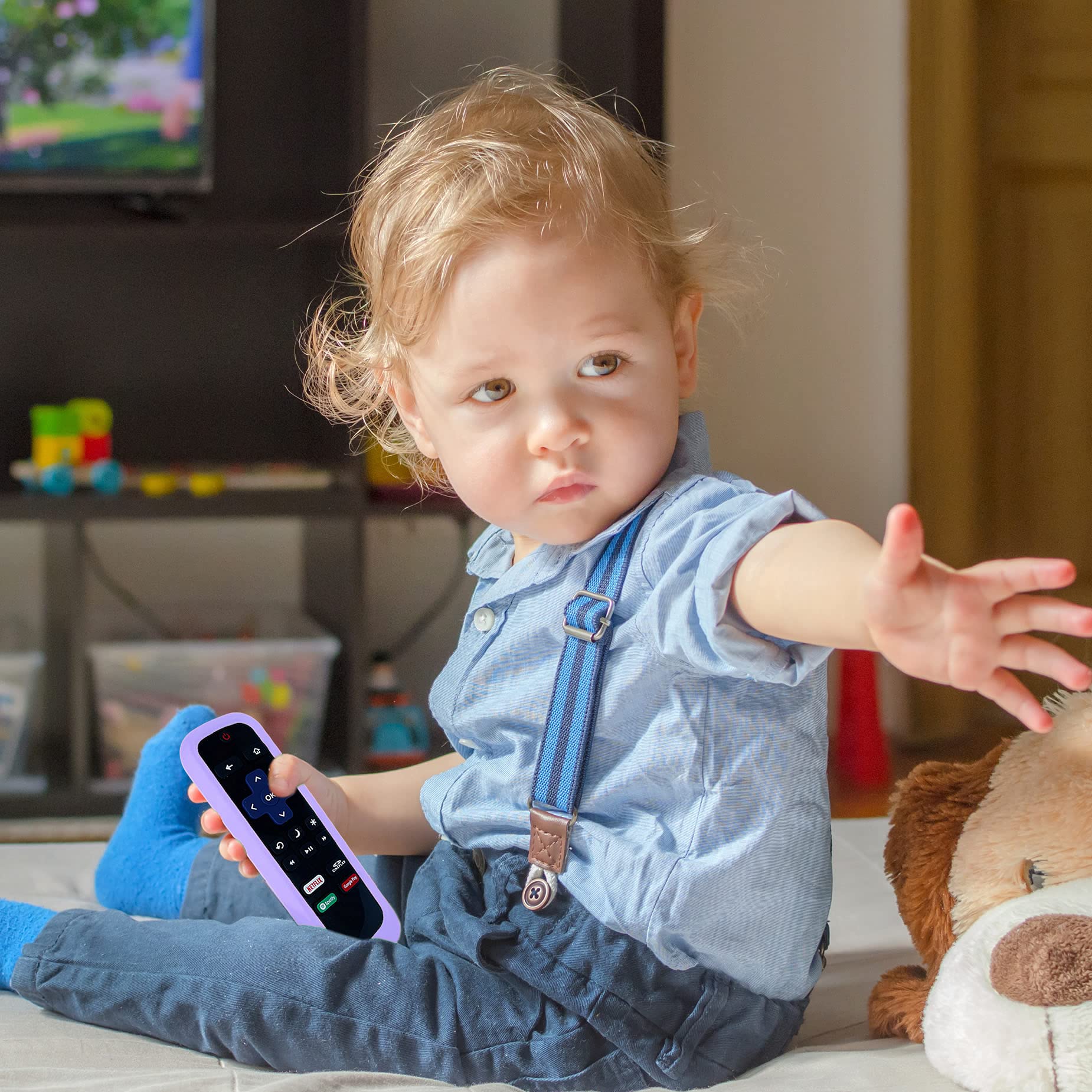 Roku - Funda para mando a distancia (2 unidades, funda de batería para TCL Roku Smart TV, mando a distancia, funda protectora de silicona, funda universal que brilla en la oscuridad, verde y morado