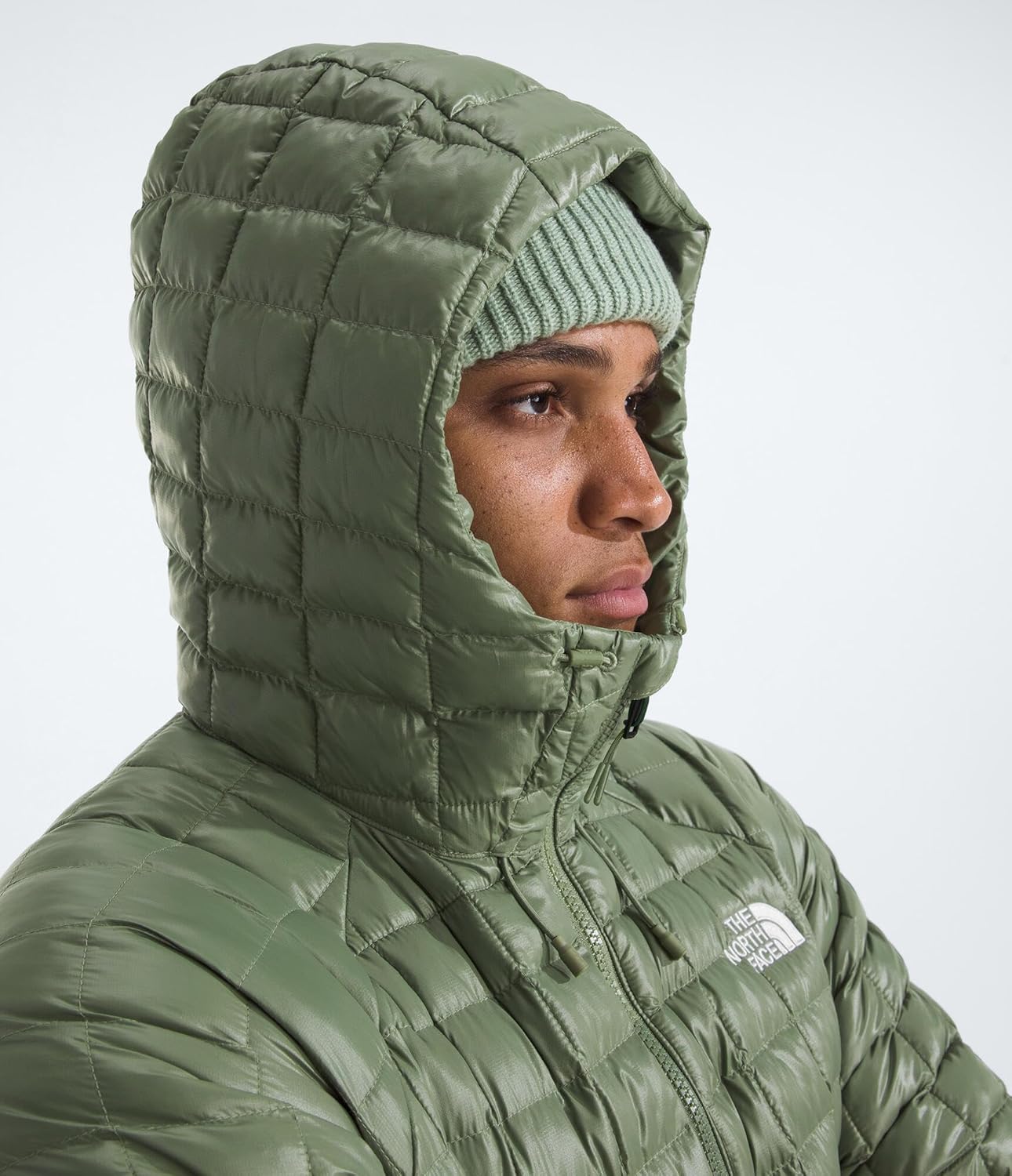 THE NORTH FACE Men's Thermoball Hooded Jacket | Lightweight, Wind & Water Resistant Fabric, Synthetic Insulation - Image 5