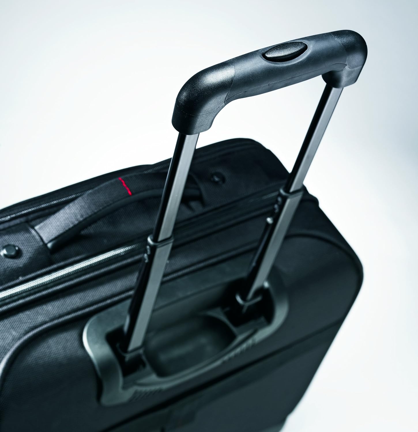xenon 2 samsonite