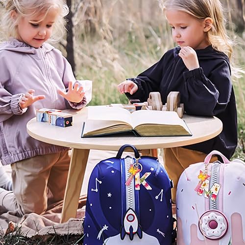 Miniatura 5 de Lindos llaveros para mujeres y niñas, llaveros de letra inicial con borla de mariposa, dije para bolso, mochilas, bolsos de mano