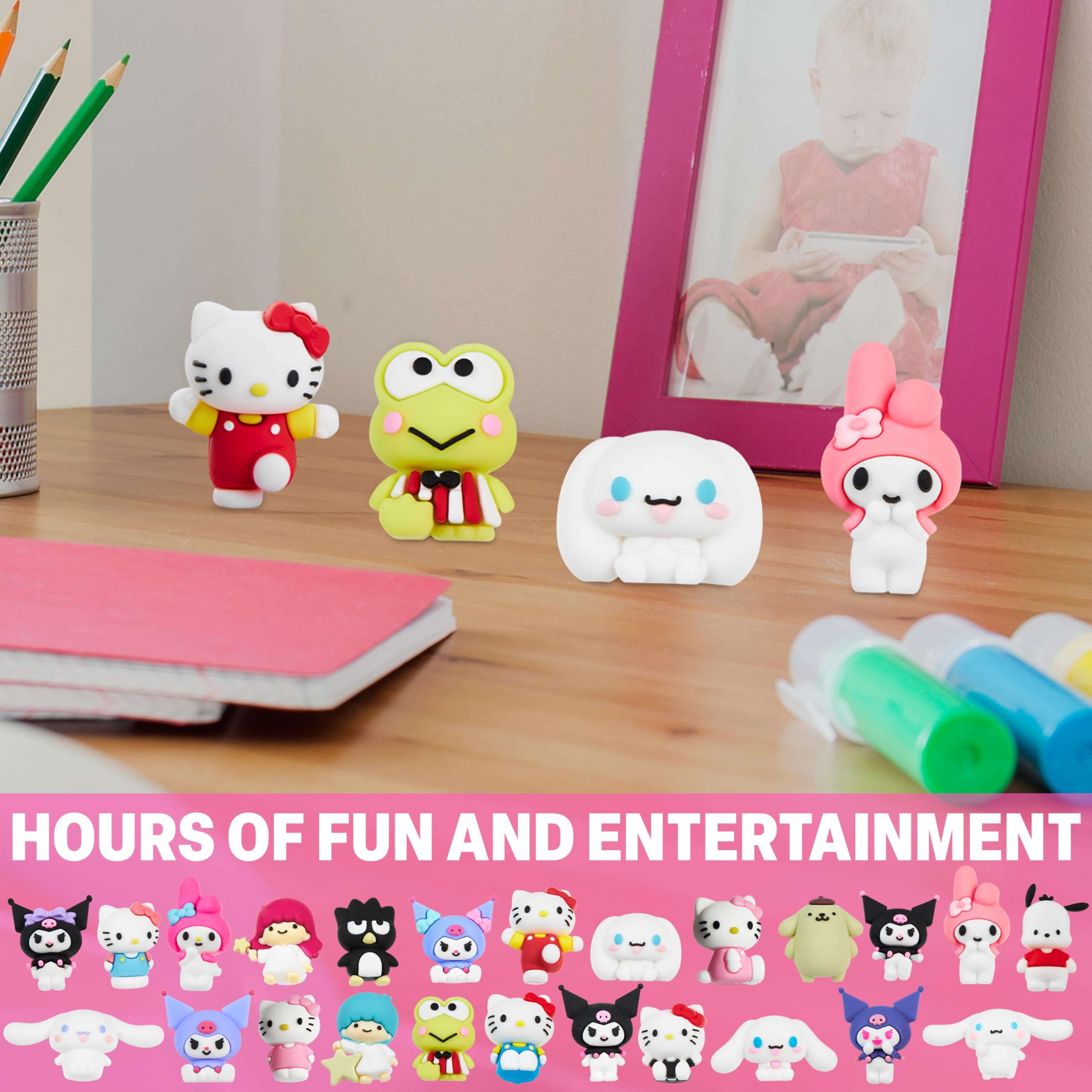 Hello Kitty Sanrio Zestaw figurek 3D, 12 szt., Kuromi Cinnamoroll, kolekcjonerska miniaturowa figurka w kapsułkach, dekoracje biurka i stołu, prezenty dla niej (losowe 12 szt.)