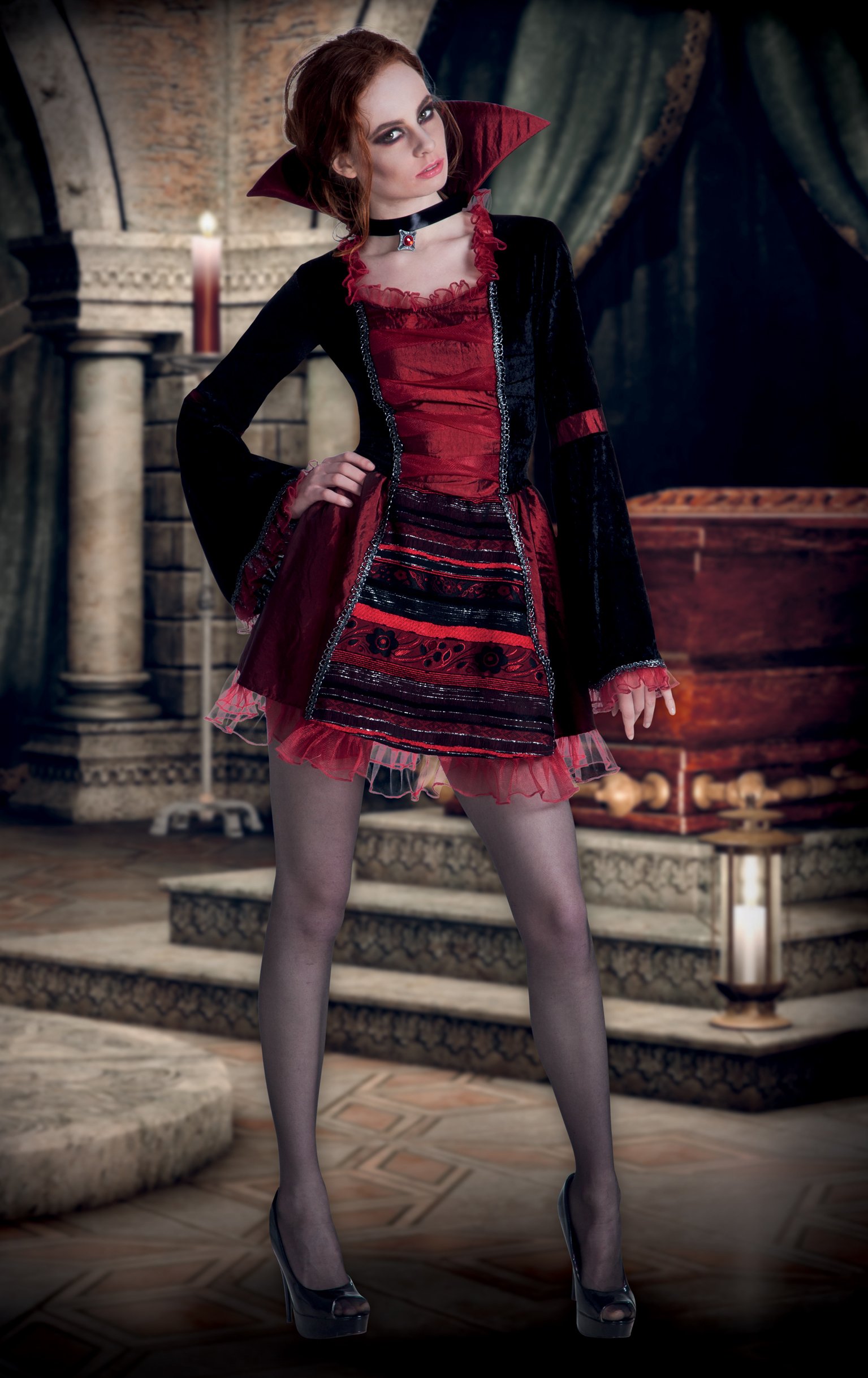Boland - Costume da imperatrice Vampira Empress da Donna | Abito, colletto con catena, costume da donna, Halloween, Carnevale e festa a tema, regina, succhiasangue