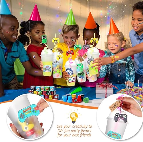 Miniatura 5 de Lenwen Juego de 177 piezas de recuerdos de fiesta de videojuegos, incluye pajitas reutilizables para jugadores, tazas, tatuajes, pulseras, llaveros,