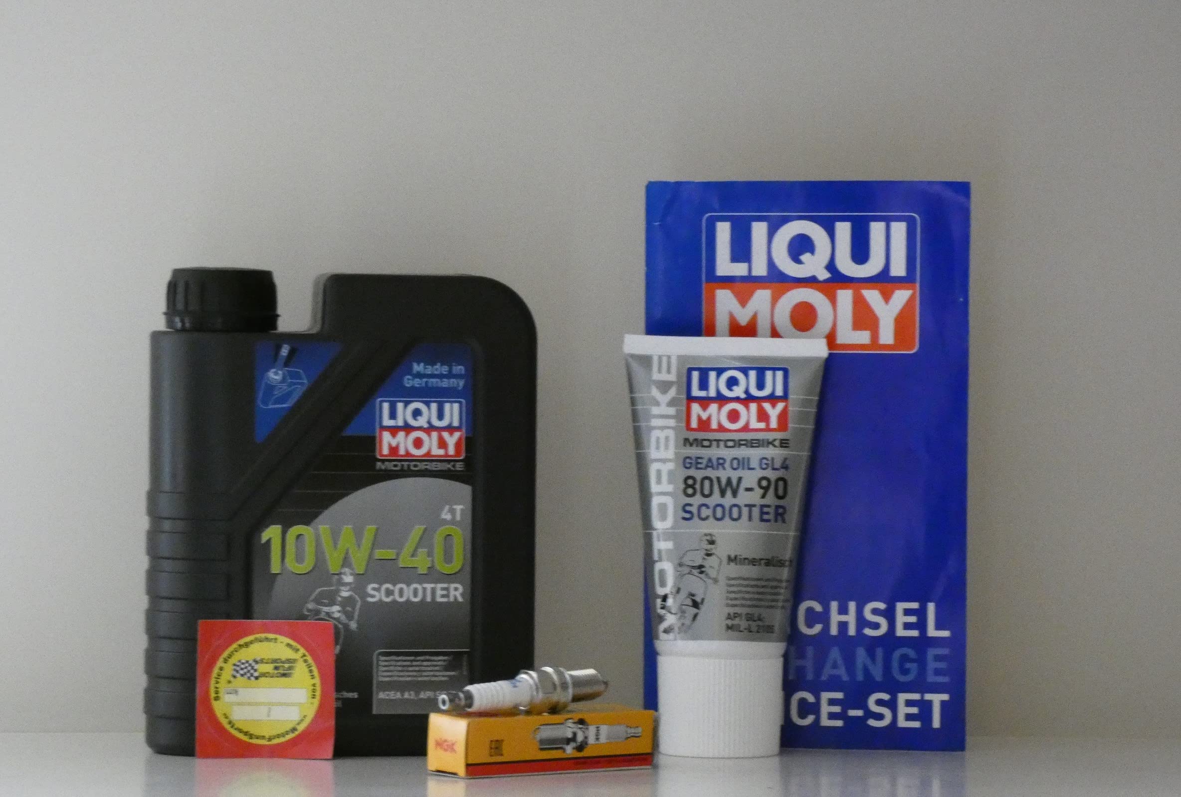 Kit de mantenimiento compatible con Hyosung NewTee Up 50, filtro de aceite, bujía, servicio