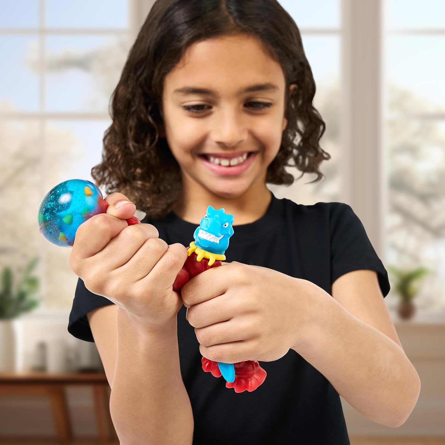 Heroes of Goo Jit Zu Smash Strikers Versus Pack, Tyro Vs Rock Jaw, Goo Filled Action Figures Armored with The Ultimate Smashing Fist Weapons, Stretch Them Up to 3 Times Their Size - Sensory Toys