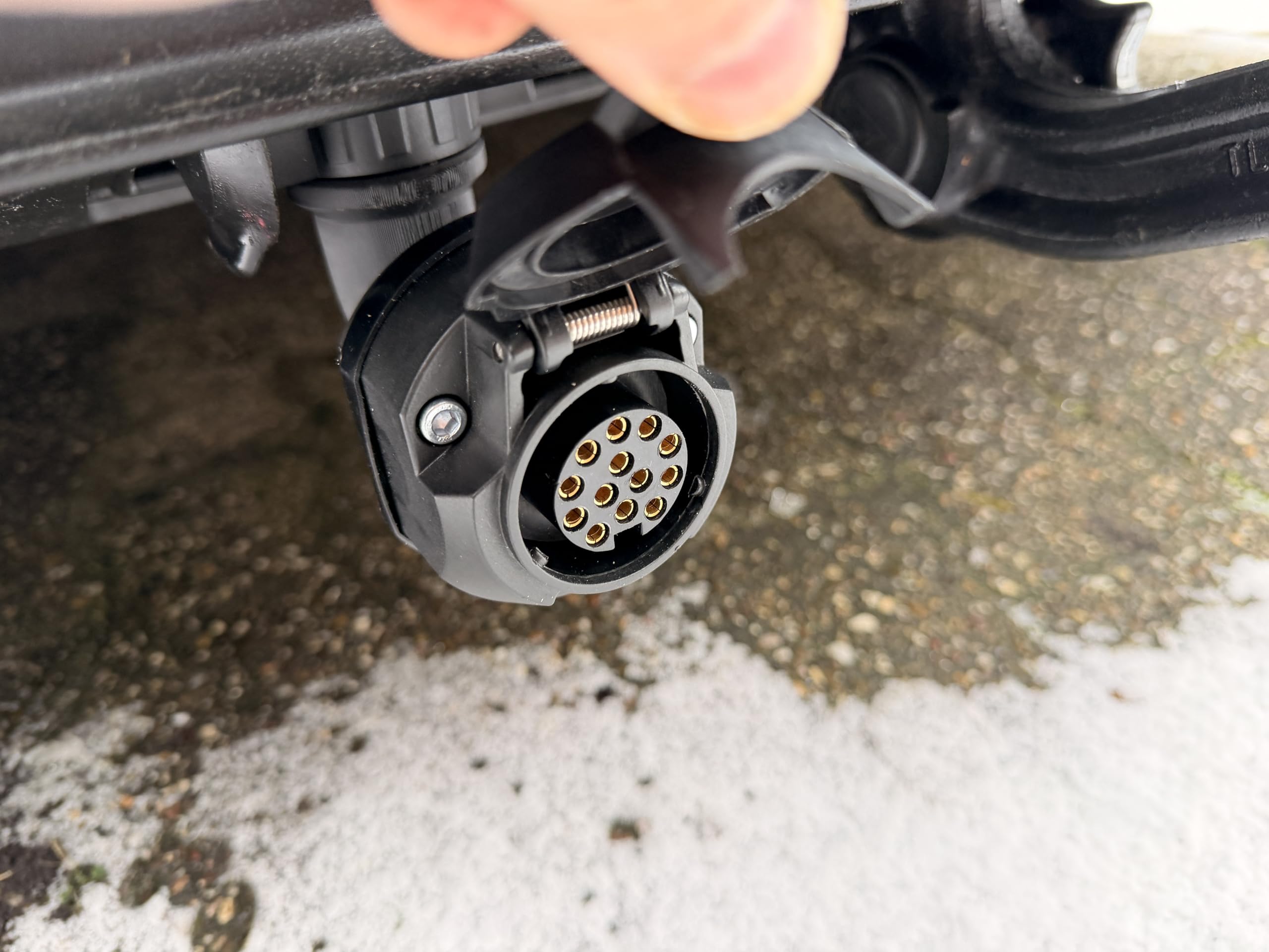 13-Pin Anhängersteckdosen-Adapter, 90° Winkel, 13-polig, Anhängerkupplung Verlängerung, kompatibel fur Tesla Model 3