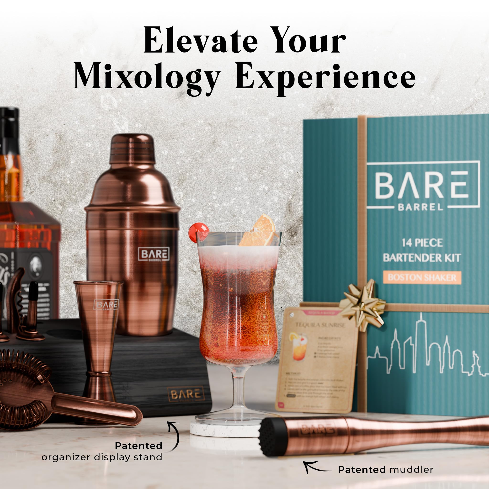 Bare Mixology Barkeeper-Set, Bar-Set, 14-teiliges Martini-Cocktail-Shaker-Set, professionelle Barzubehör-Mischwerkzeuge für die Hausbar, Bambusständer und Rezeptkarten-Set (Kupfer)