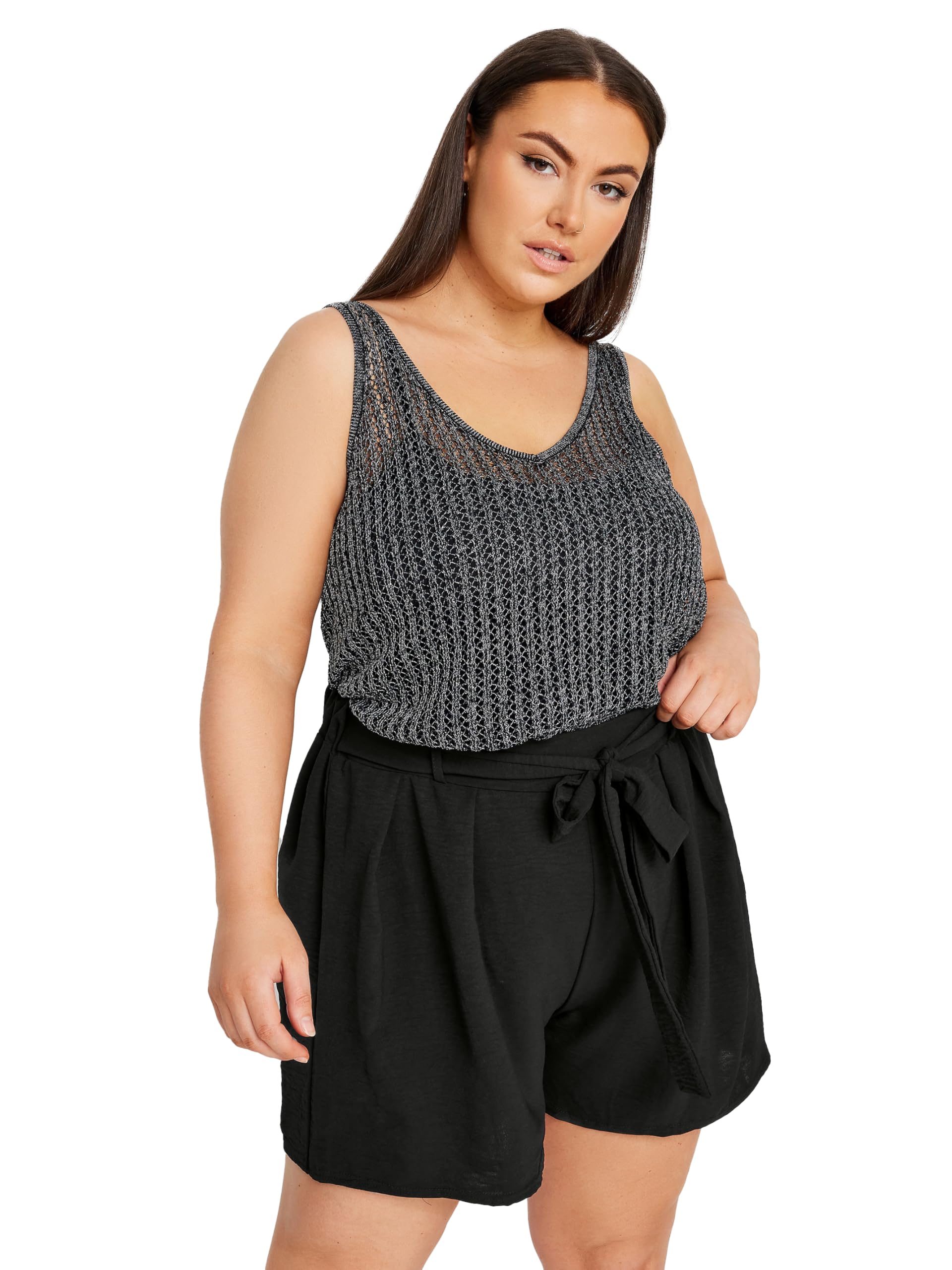 Yours Curve Textured Satin Belted Shorts - Women's - Plus Size Curve Black