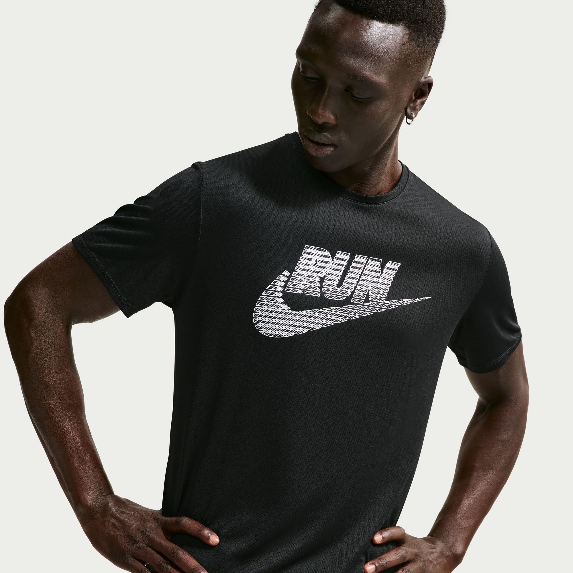 Nike M Nk DF UV Miler Run Energy SS Maglia a Maniche Corte Uomo (Pacco da 1)