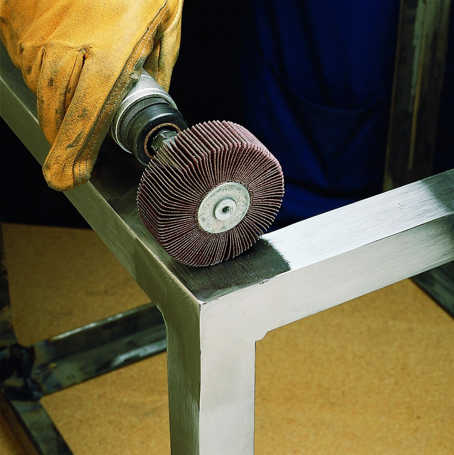 3M Flap Wheel 747D, T83, 2 in x 1 in x 1/4 in, 60 X-weight, 10 per case