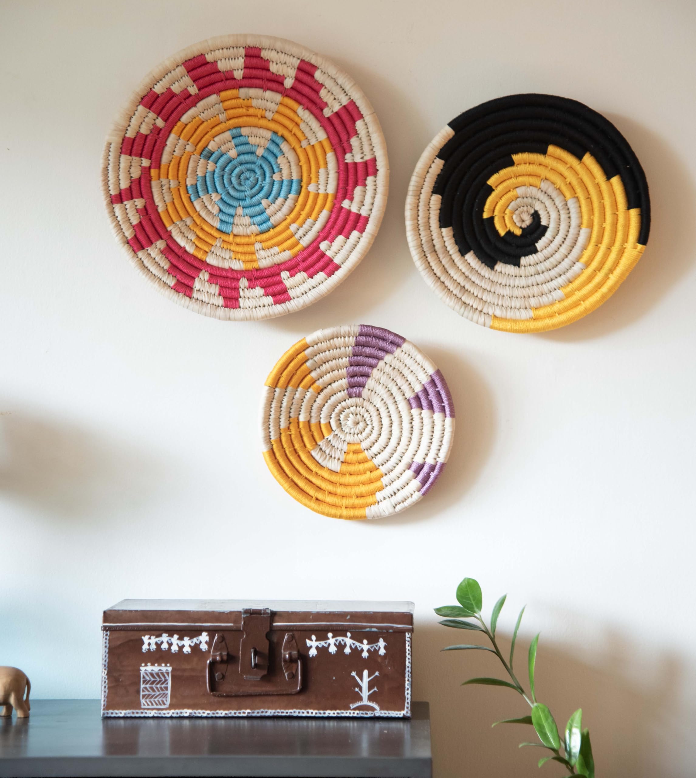 Gulaabi Ghar Handcrafted Wall Decor Plates, Home Decor for Living Room, Sabai Grass Handwoven Baskets, Wall Art Decoration, Set of 3 (1 basket of 12, 10 and 8 inches each)