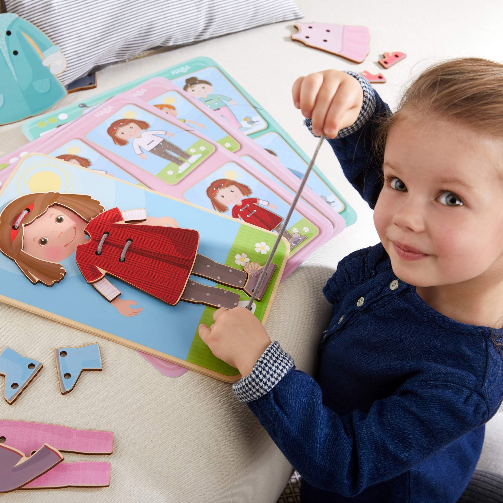 HABA Fädelspiel Anziehspaß (Kinderspiel)