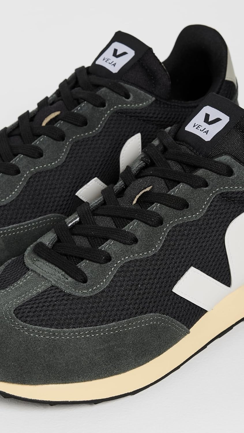 Veja Men's Rio Branco II Sneakers - Image 4