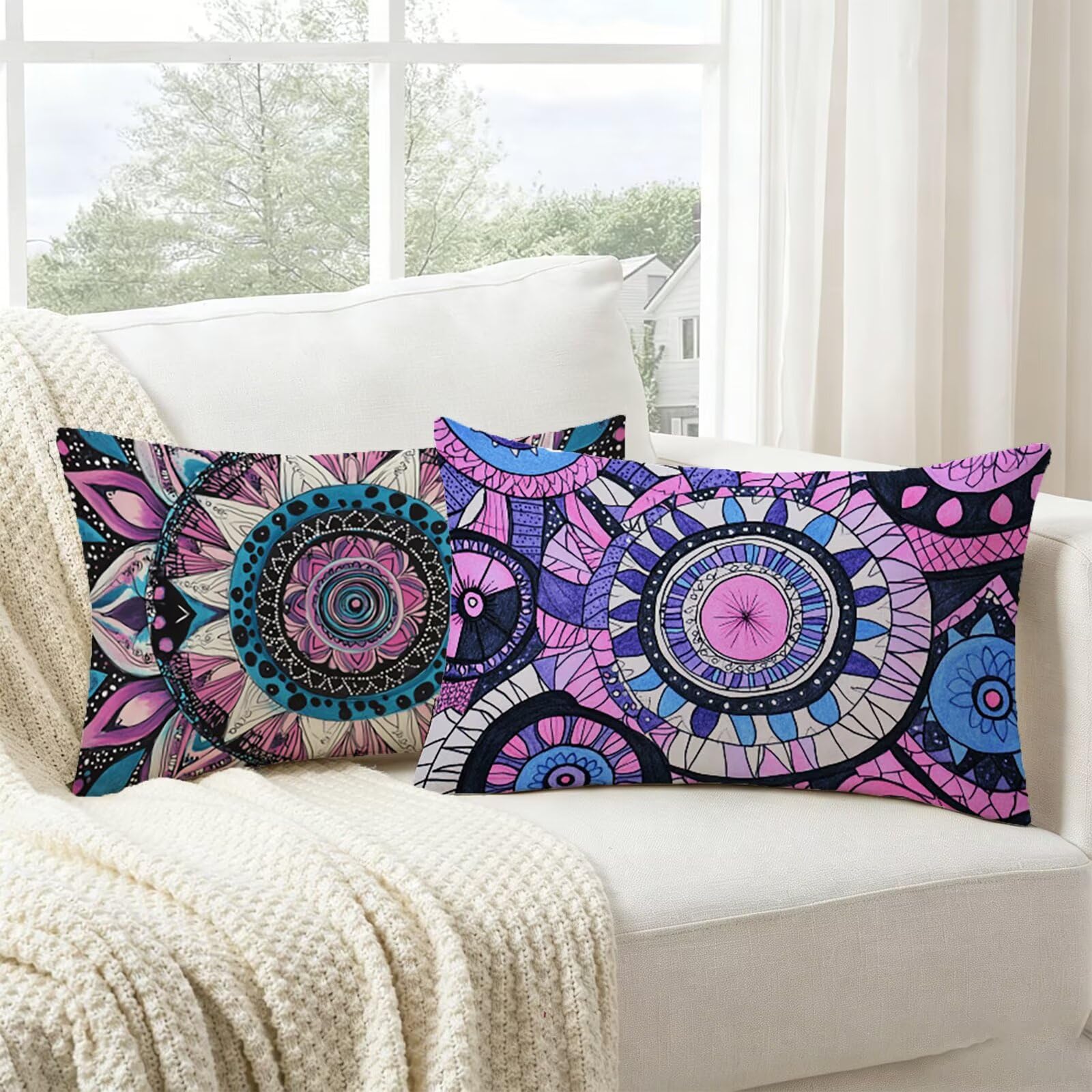 Coussin exterieur impermeable violet lavable avec motif abstrait double face
