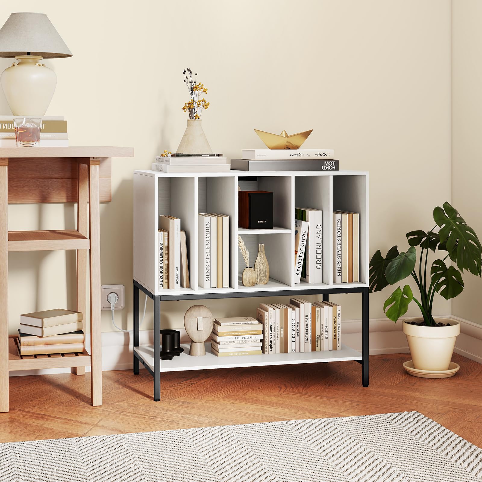 COSTWAY podstawka pod gramofon z ładowarką, szafka pomocnicza z przechowywaniem winyli, nowoczesna szafka do przechowywania, regał ekspozycyjny na winyle na do 150+ albumów 80 x 45 x 79,5 cm (Biały)