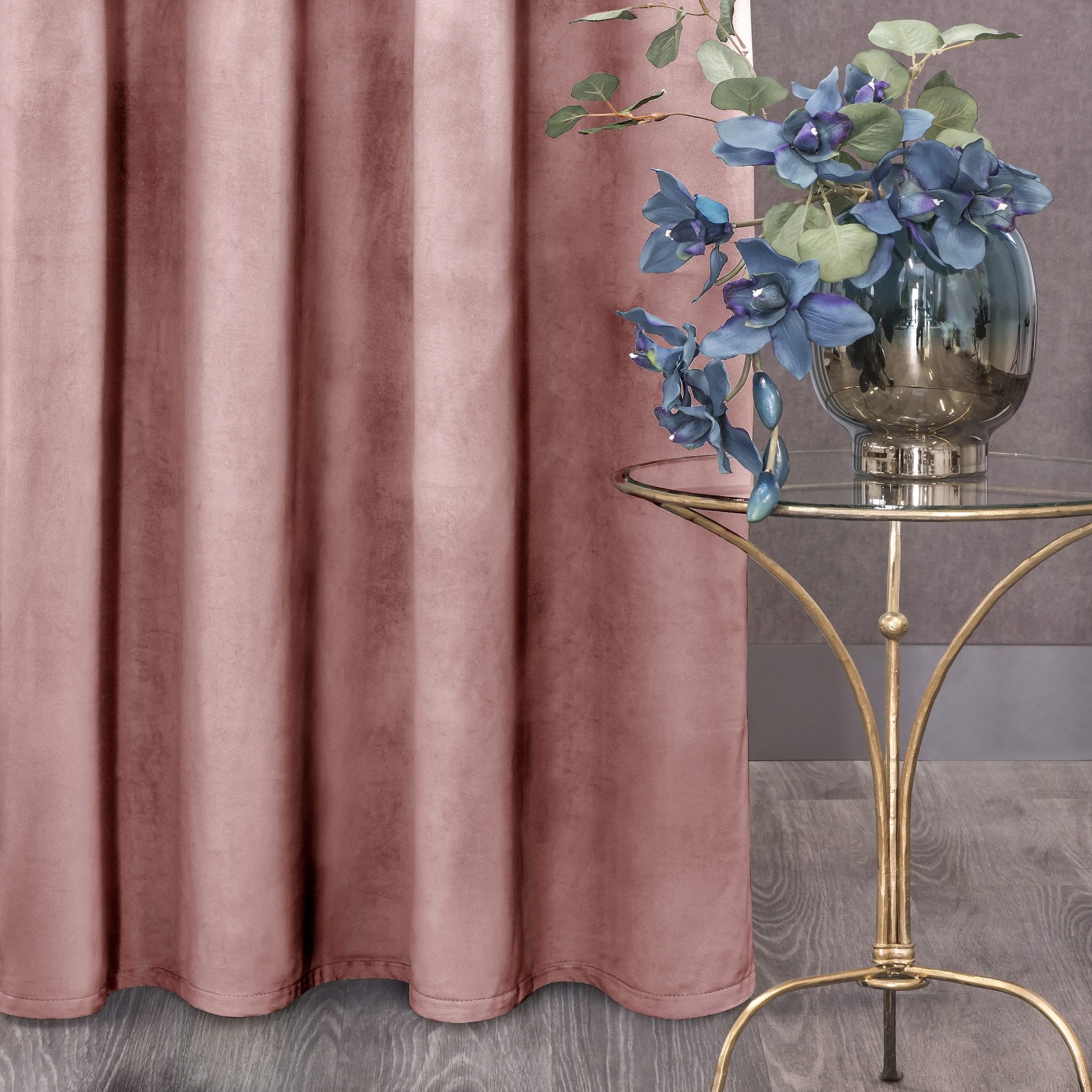 Eurofirany ROSA Tenda in Velluto con Occhielli - 1 Unità, Soffice, Pannello, Drappo Classico, Glamour, Elegante, Soggiorno, Camera da Letto, 290 g/m2, 140x250 cm, Rosa Scuro