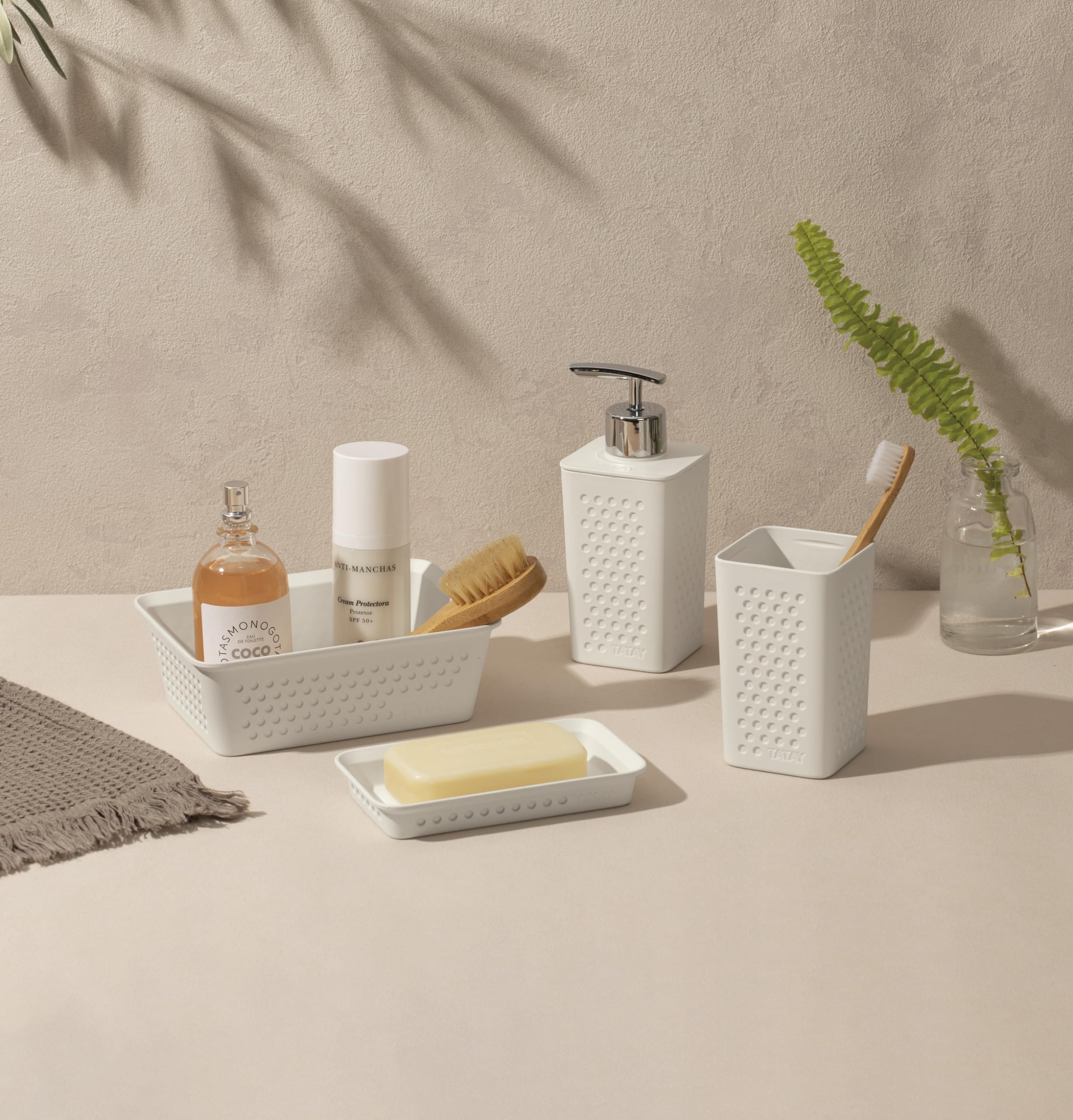 TATAY Dispenser per sapone Bohol, in polipropilene, senza BPA, in plastica riciclata al 100%, grigio antracite. Dimensioni: 7 x 6,5 x 16 cm