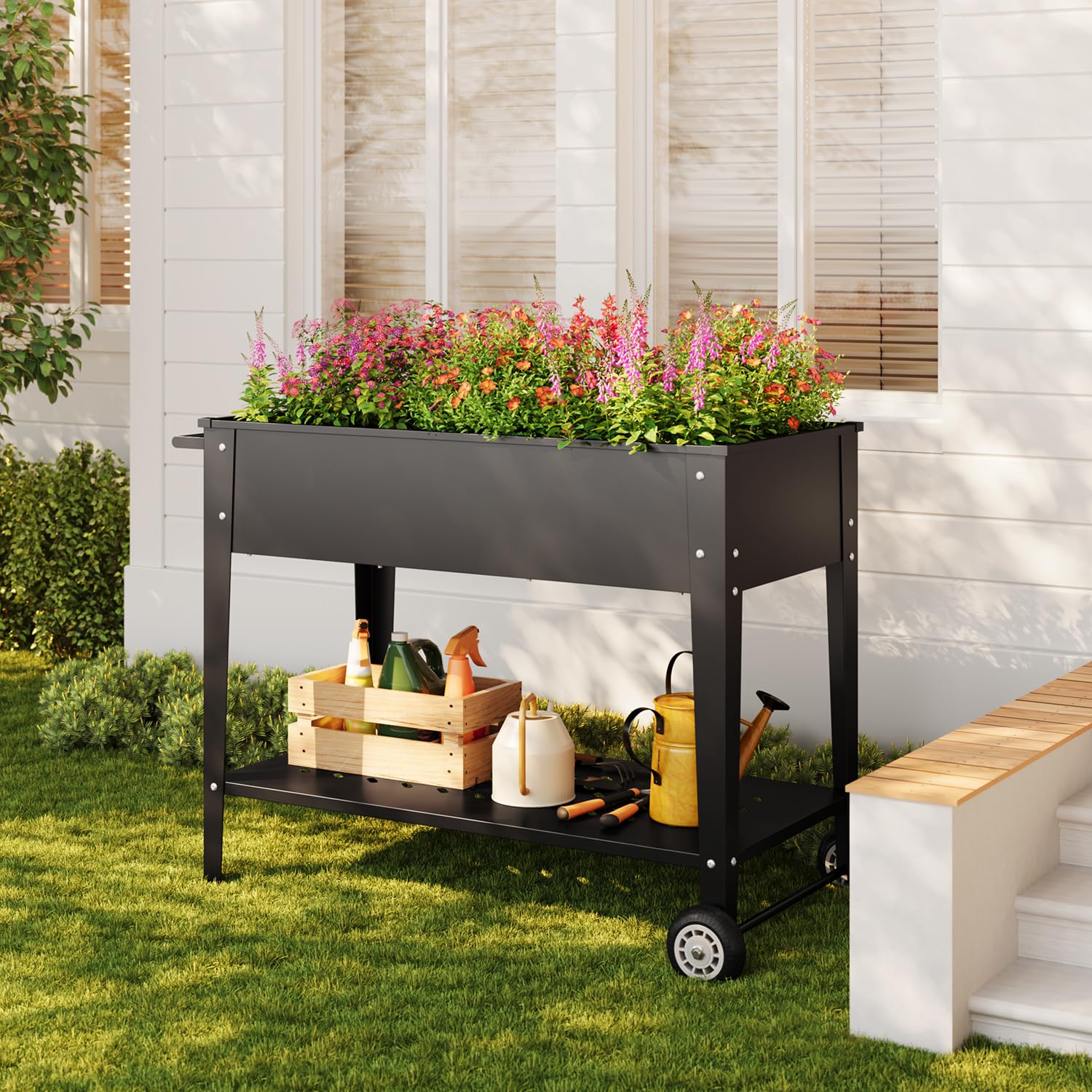 Xbro Orto Rialzato con Ruote e Ripiano, Fioriera da Giardino in Metallo 104x41x80 cm, con Foro di Drenaggio, per Erbe, Verdure e Fiori, Nero