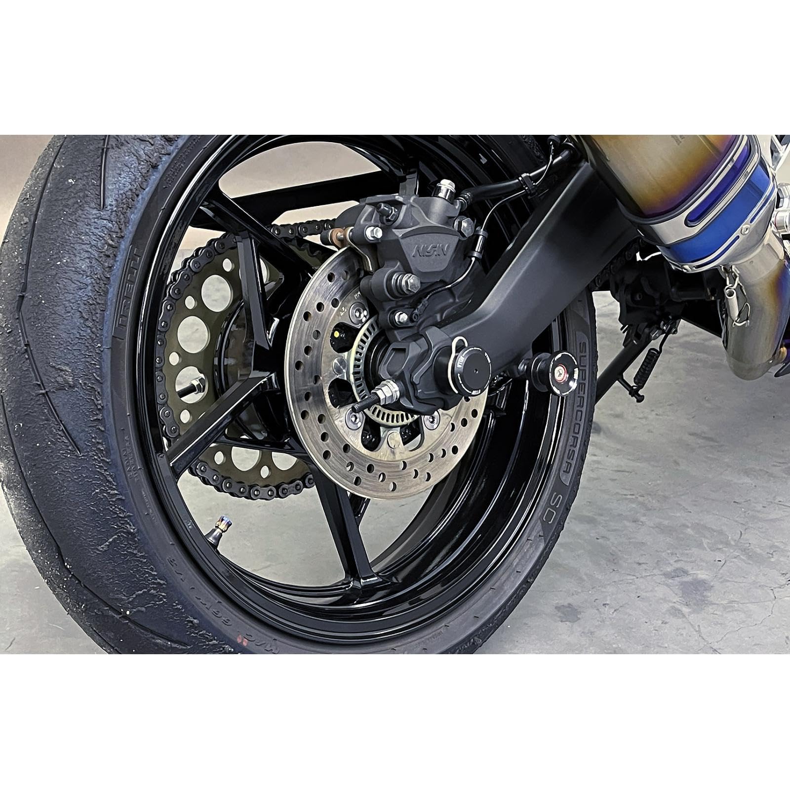 Amazon | アエラ（Aella） リアアクスルナットカバー ZX-4R/ZX-25R AE