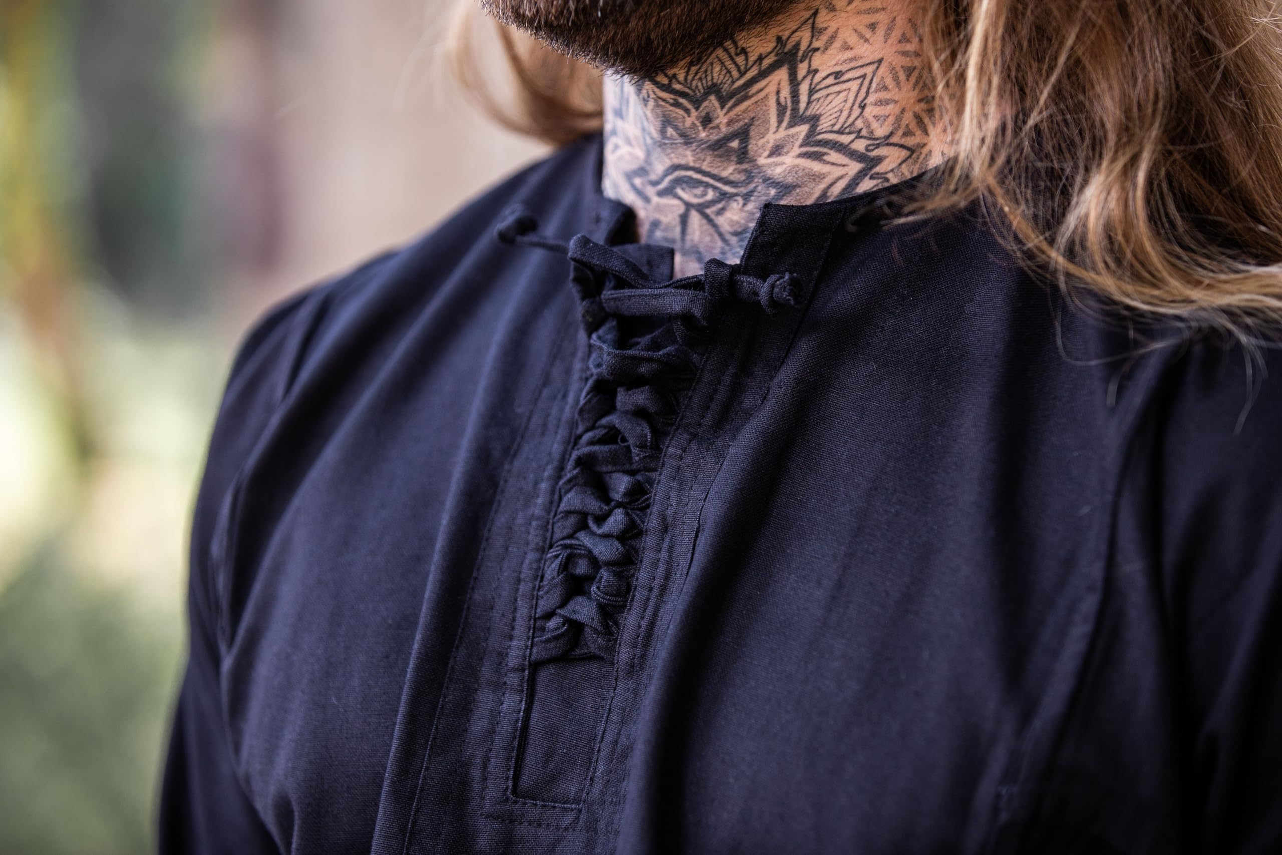 Leonardo Carbone® Miękka koszula Felix - średniowieczna odzież, średniowieczna koszula męska, odzież LARP, strój festiwalowy, kostium męski, kostium na karnawał, koszule rekreacyjne z długim rękawem -