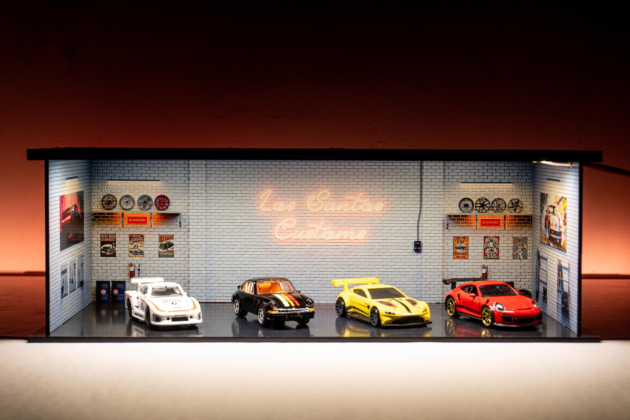 Buy Garage64 Los Santos Customs 1:64 Acrylic Display Garage