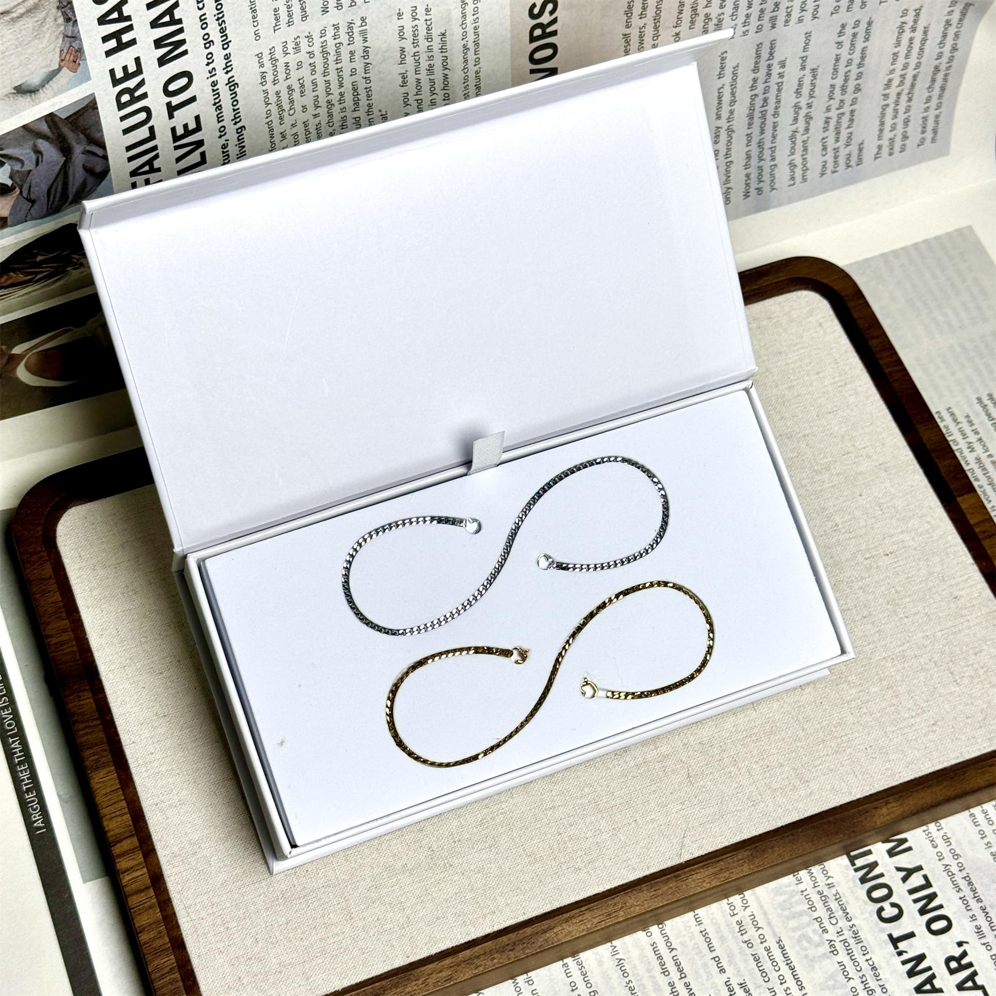 Kwkppz Set di 4 braccialetti permanenti con chiusura a forma di cuore, per coppie, amicizia e famiglia, regalo unico per anniversario, San Valentino, compleanno, per lui e per lei