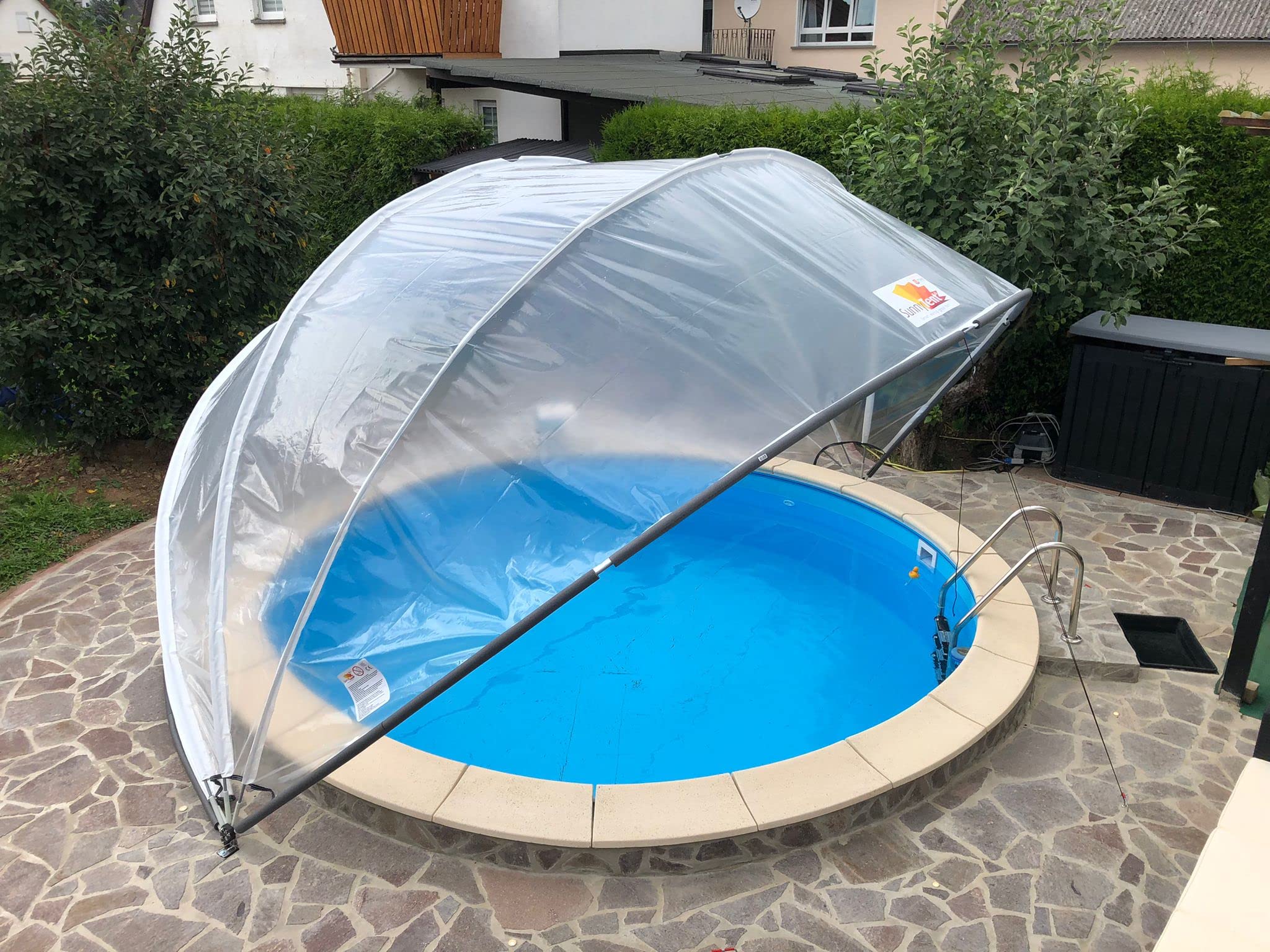 SunnyTent Poolüberdachung Ø 590 cm – Poolzelt/Poolkuppel (Pool Dome) für runde & rechteckige Aufstellpools, transparent, Solar-Effekt