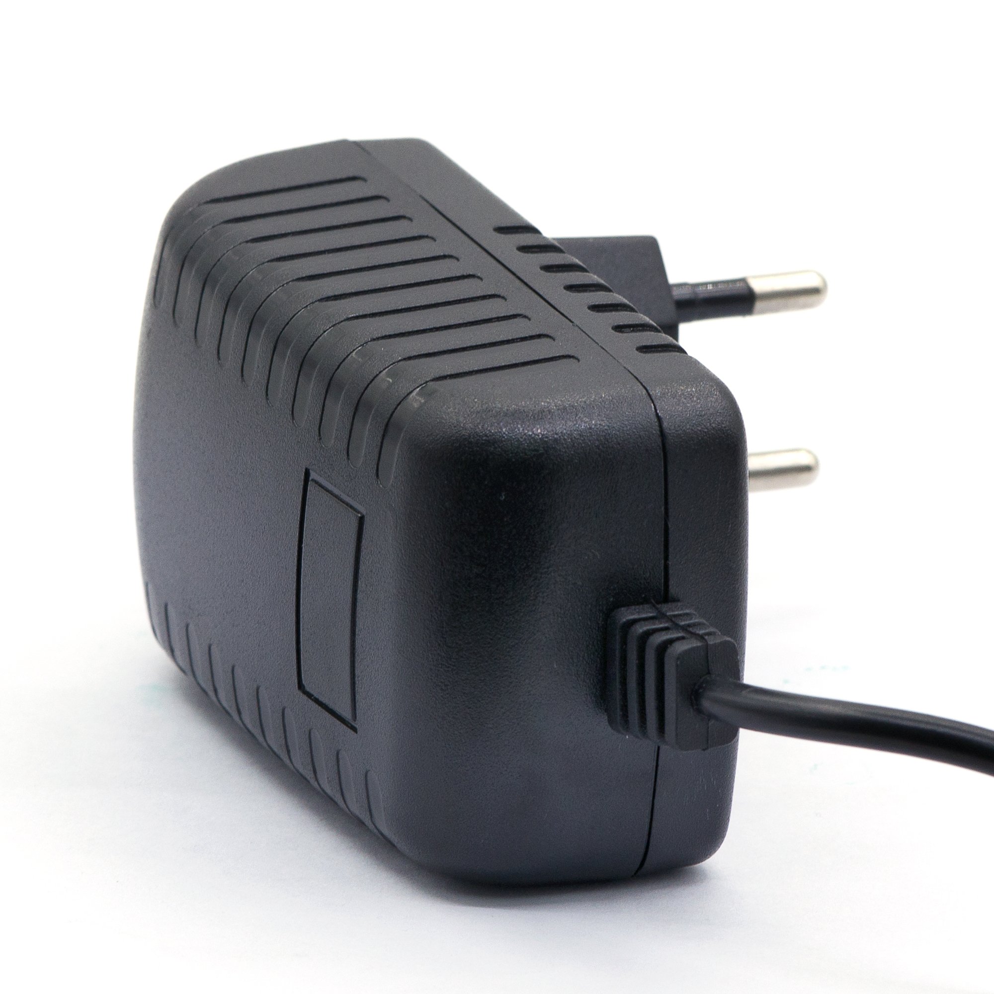 LEICKE Alimentation 24V 1A |Chargeur 24W pour Radio-réveils, Bandes LED, speedport, Bandes Lumineuses, USB-hub, Interrupteur, routeur