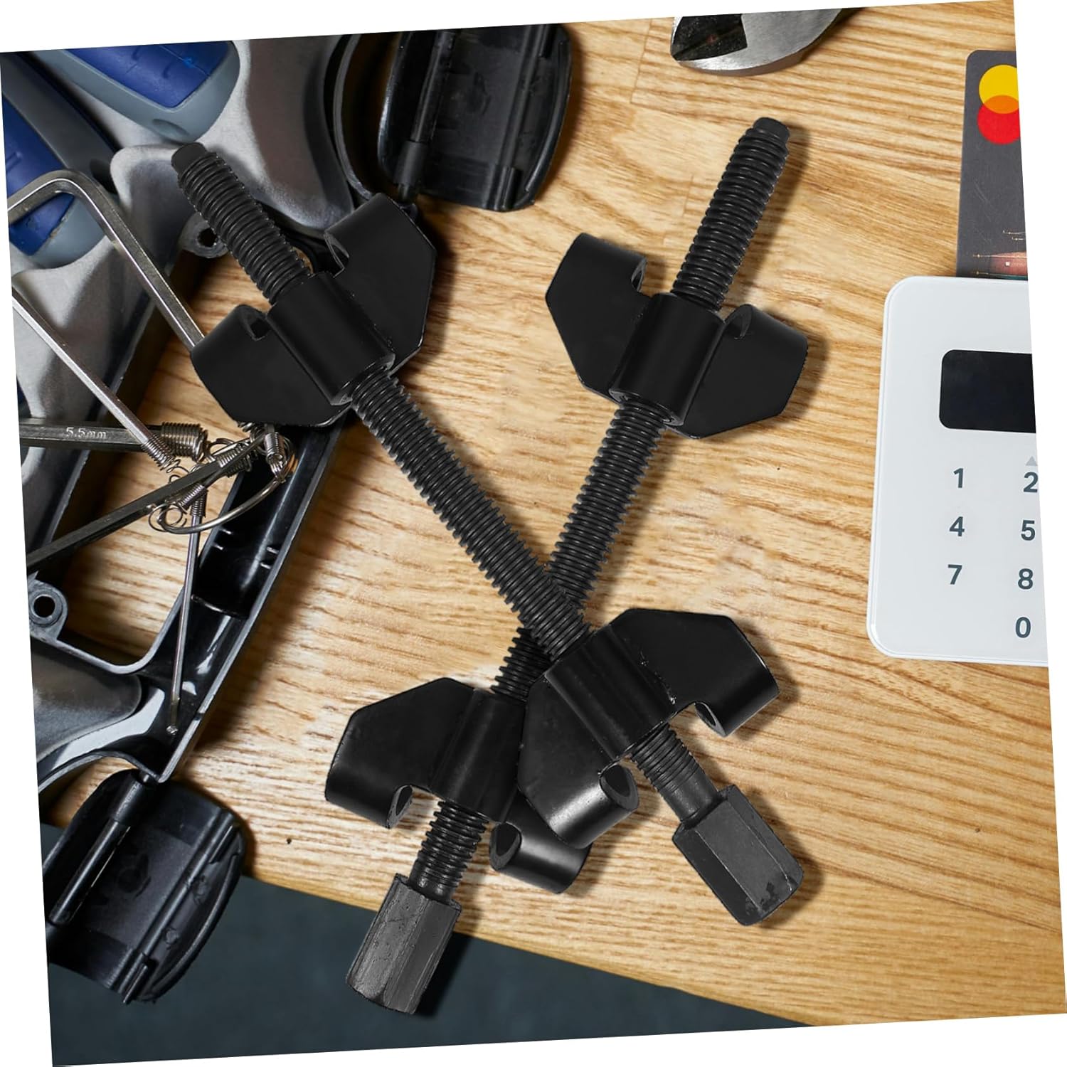Coil Spring Compressor Tool for Automotive Use Design Easy for Quick Removal Installation of Coil Springs Compact Portable for Mechanics
