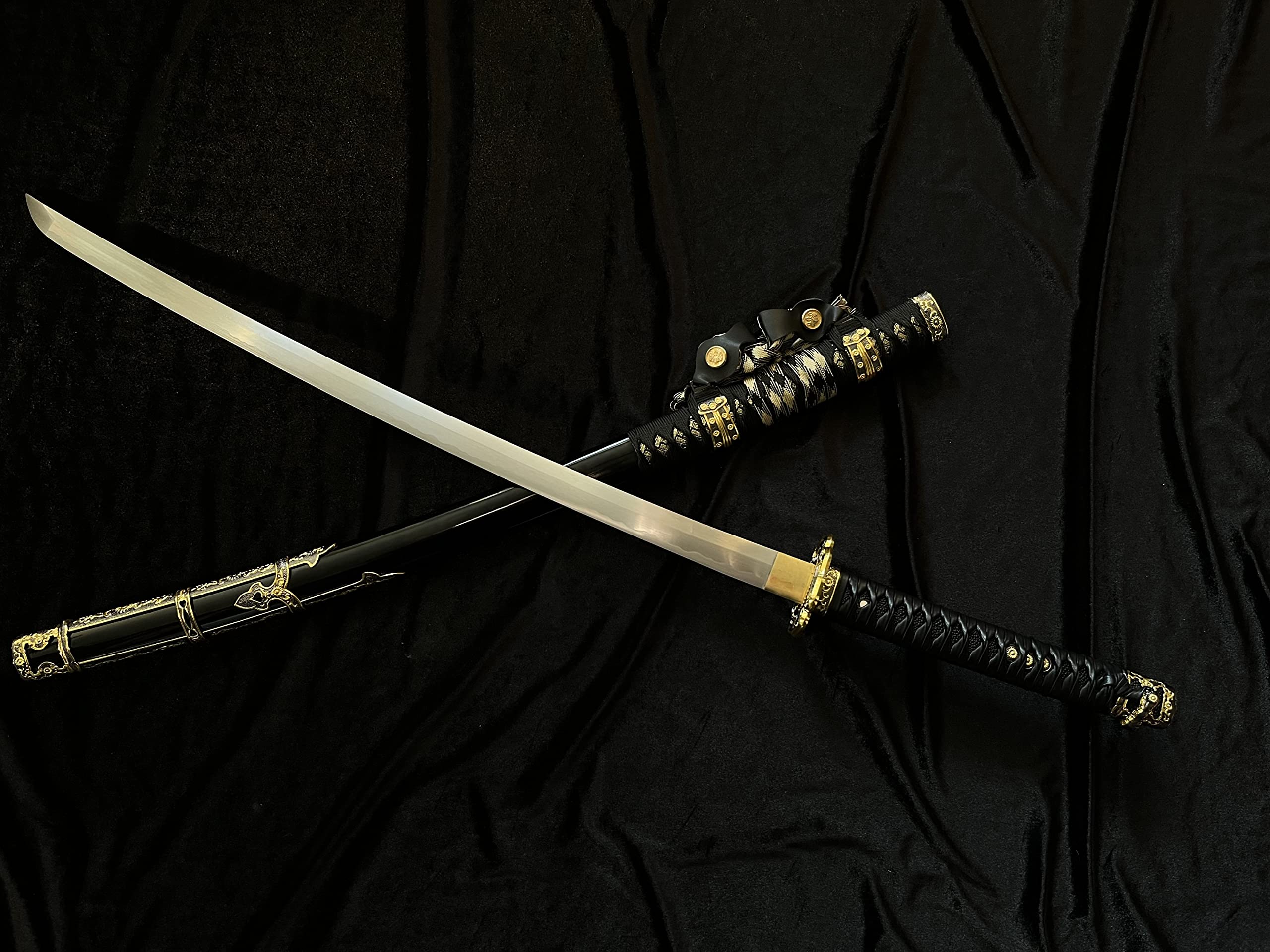 Katana Schwert Echt Scharf zum Training Samurai Schwert Stahl für Erwachsene - Ninja Katana Metall - 18 Jahre Erforderlich