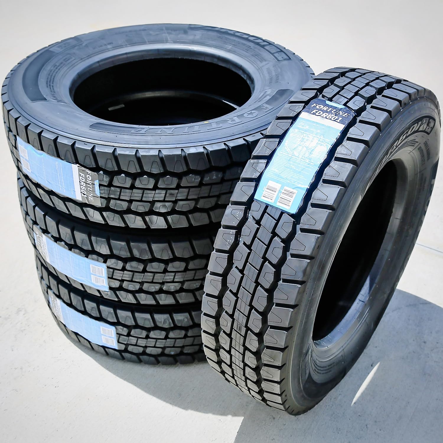 Bridgestone Blizzak LT Winter/Snow Commercial Light Truck Tire LT225/75R16 115 R E