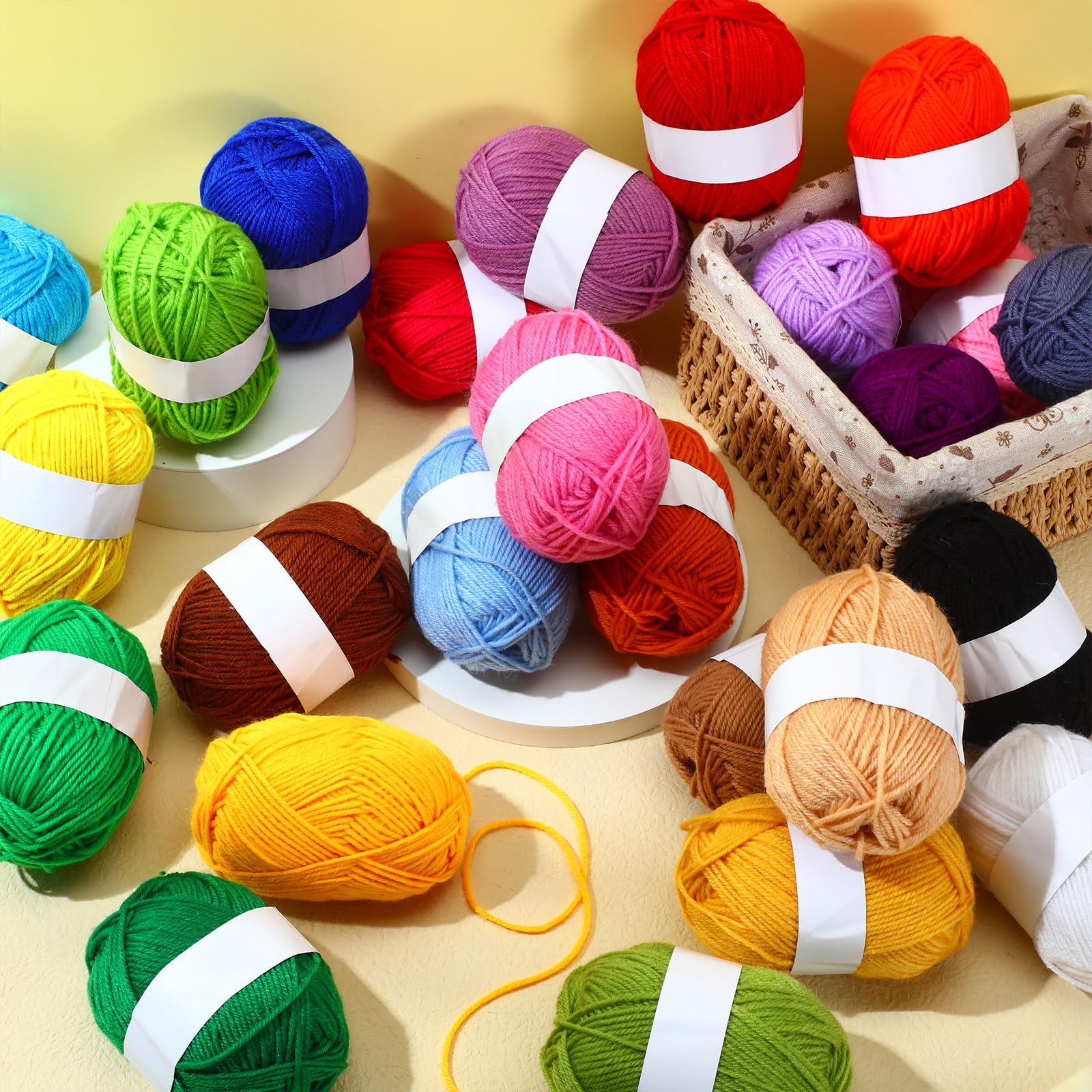 Coume 36 Polyester-Garnknäuel zum Häkeln, 50 g, 3000 m, mehrfarbig, DIY, weiches Baumwollgarn, Großpackung zum Weben, Stricken, Anfänger, Puppen, Geschenke, Handwerk (36 Farben)