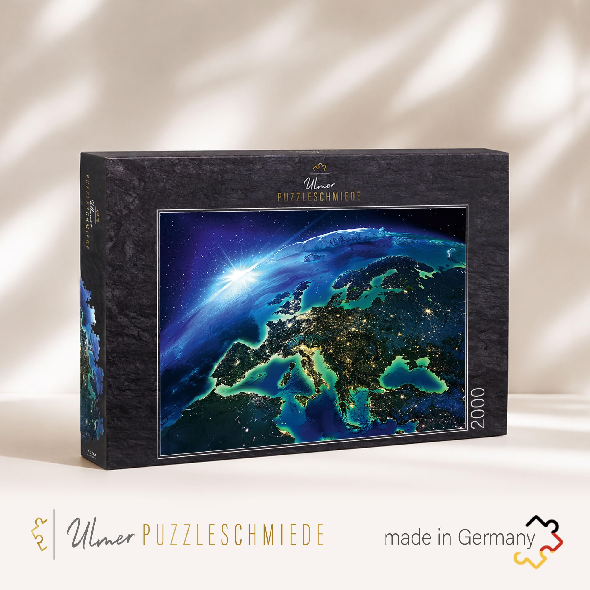 Ulmer Puzzleschmiede - Puzzle de 2000 pièces - Spectaculaire puzzle de l'Europe en perspective spatiale la nuit