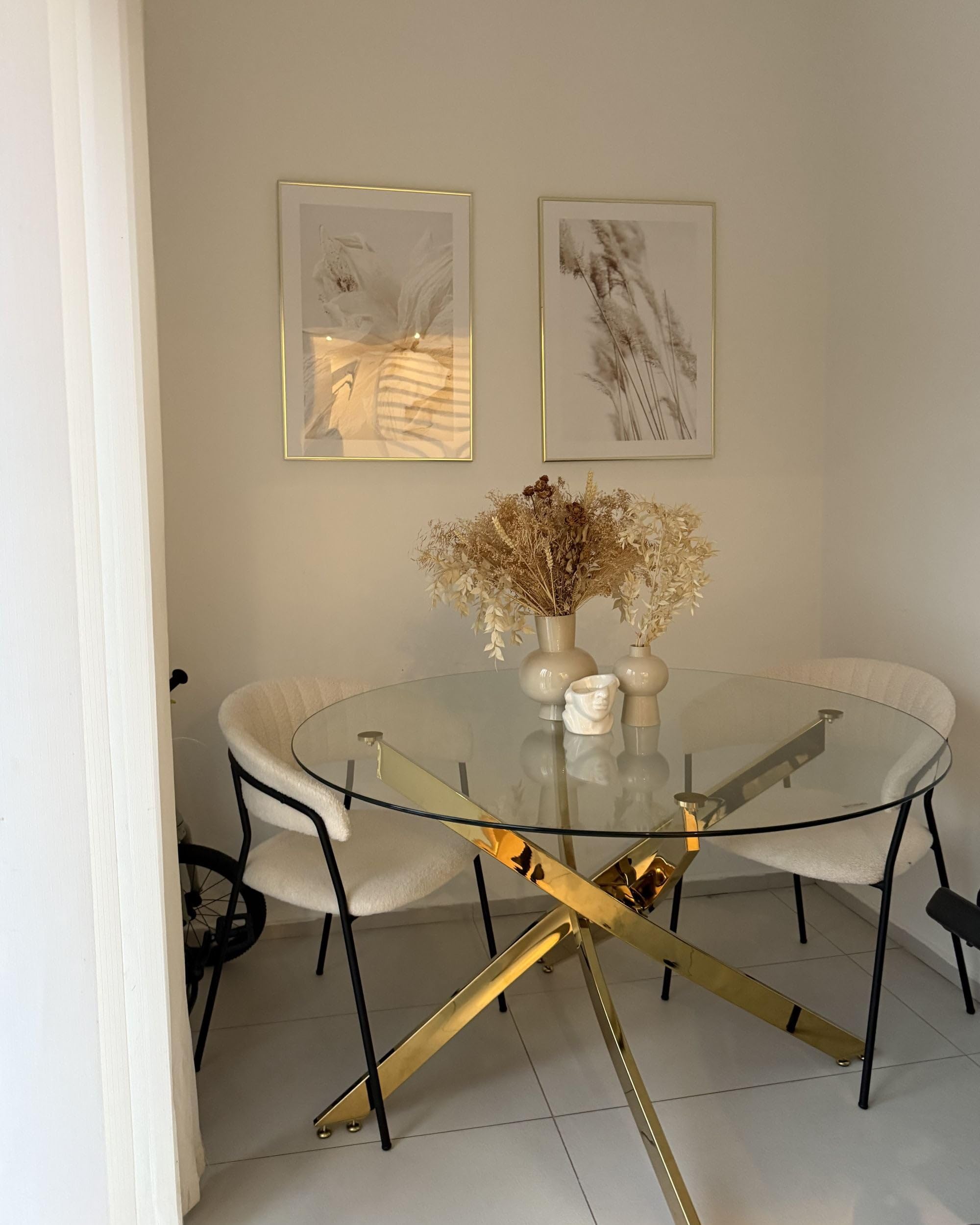 Beliani Mesa de Comedor Redonda Glamour ⌀120 cm Tablero de Vidrio Templado Patas Doradas Maramo