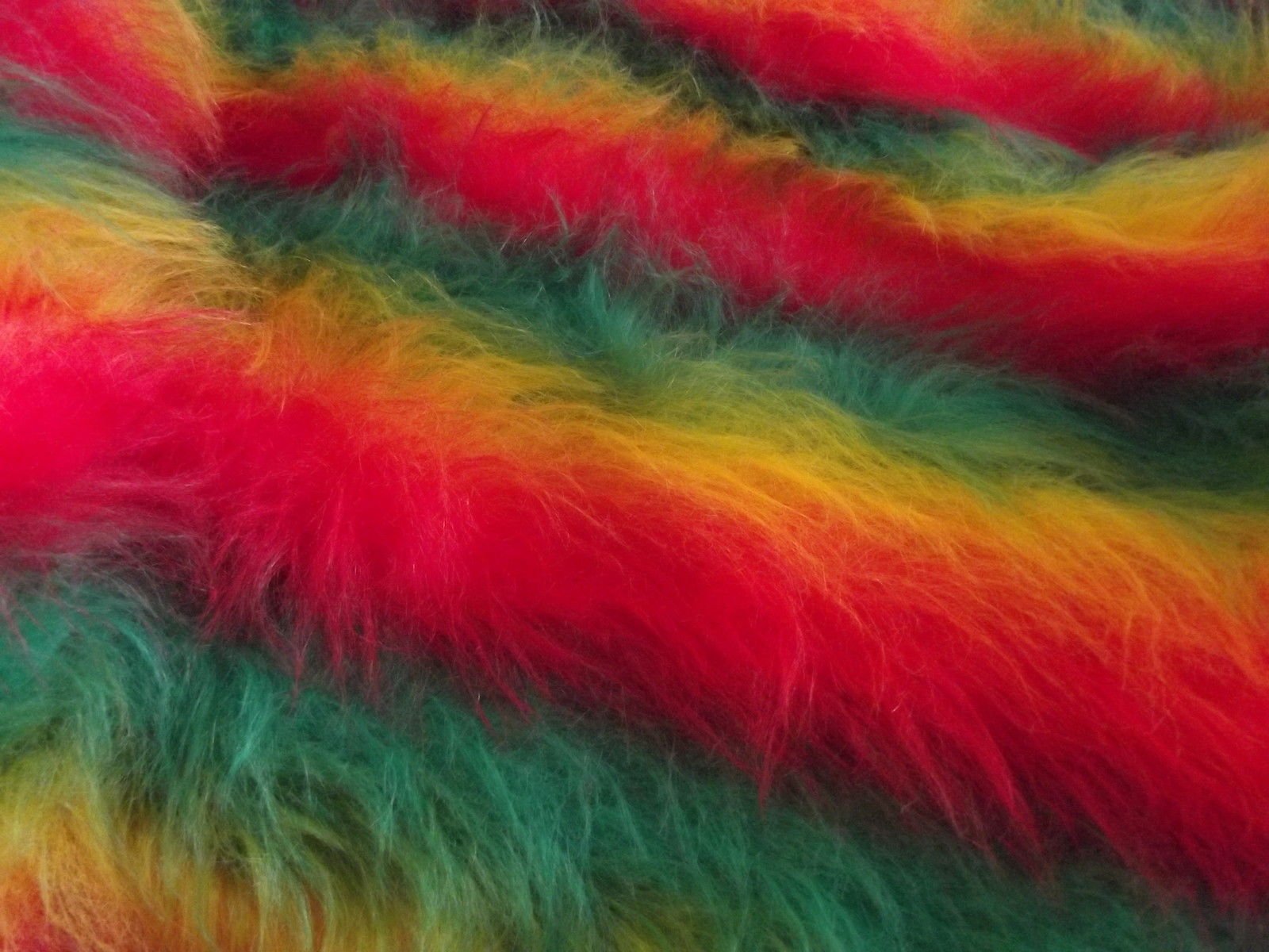Tissu fausse fourrure amusante pour déguisement cosplay et fête