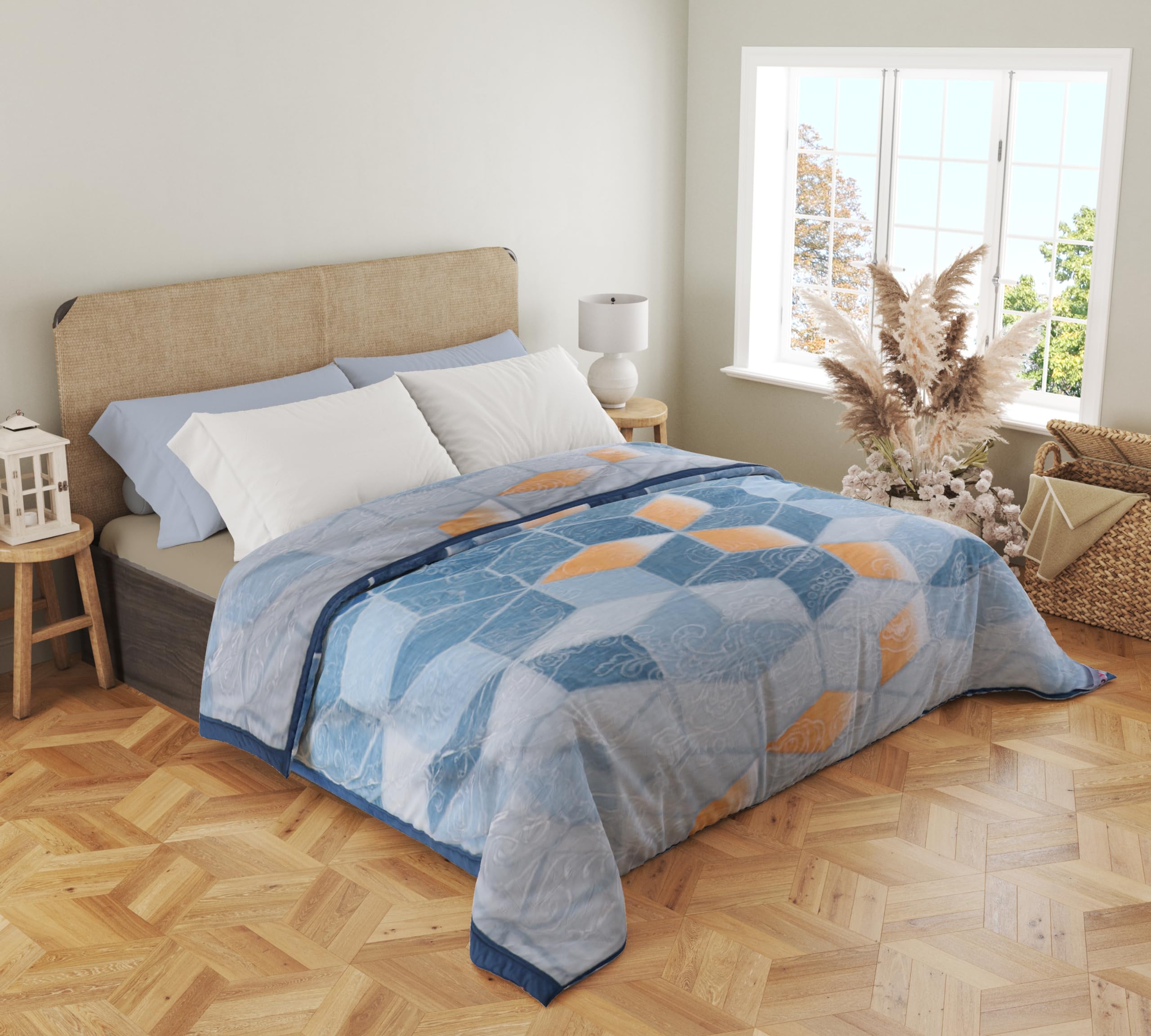 Nivasam Charlie Luxuriously Super Soft King Size 3 Ply Mink Blanket Imported Korean Blanket with The Coziness of Fur Ideal for Heavy Winters (4.6kg) (Blue Hive) (B0CPJHLMPW) Amazon Price History, Amazon Price Tracker