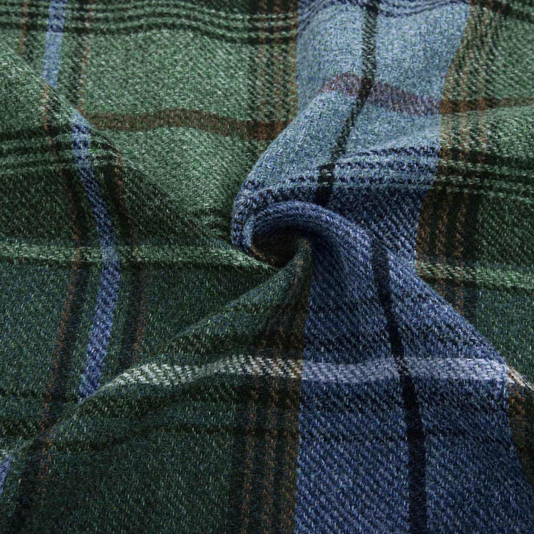 always4u Lot de 2 housses de coussin carrées à carreaux - Décoration de chaise - Style écossais classique et durable - Pour canapés et chambres à coucher - Vert foncé - 45 x 45 cm