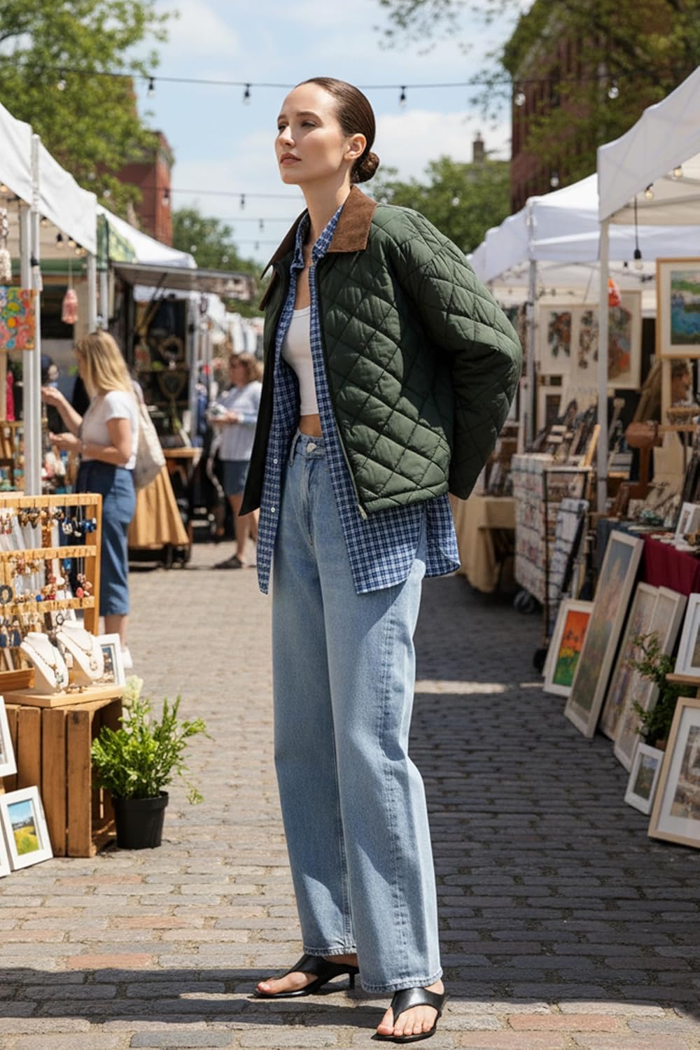 Orolay Women's Quilted Lightweight Puffer Jacket Zip Up Cropped Padded Coat Casual Outerwear with Pockets - Image 3