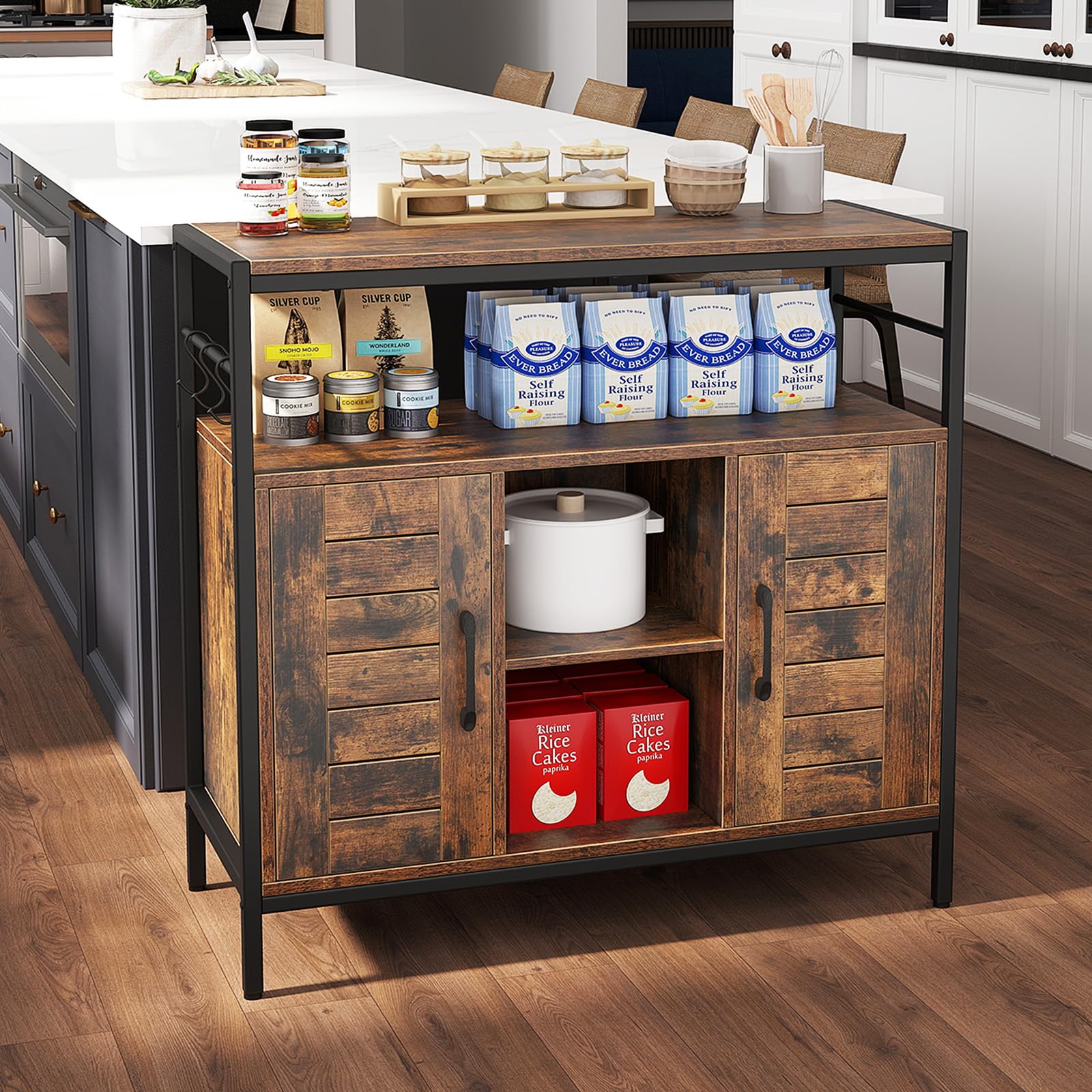 KOMFOTTEU Küchenbuffet Industriestil, Küchenschrank aus Holz & Metall, Aufbewahrungsschrank mit 2 Türen, offene Fäche & verstellbare Regale, Sideboard für Küche Flur Esszimmer