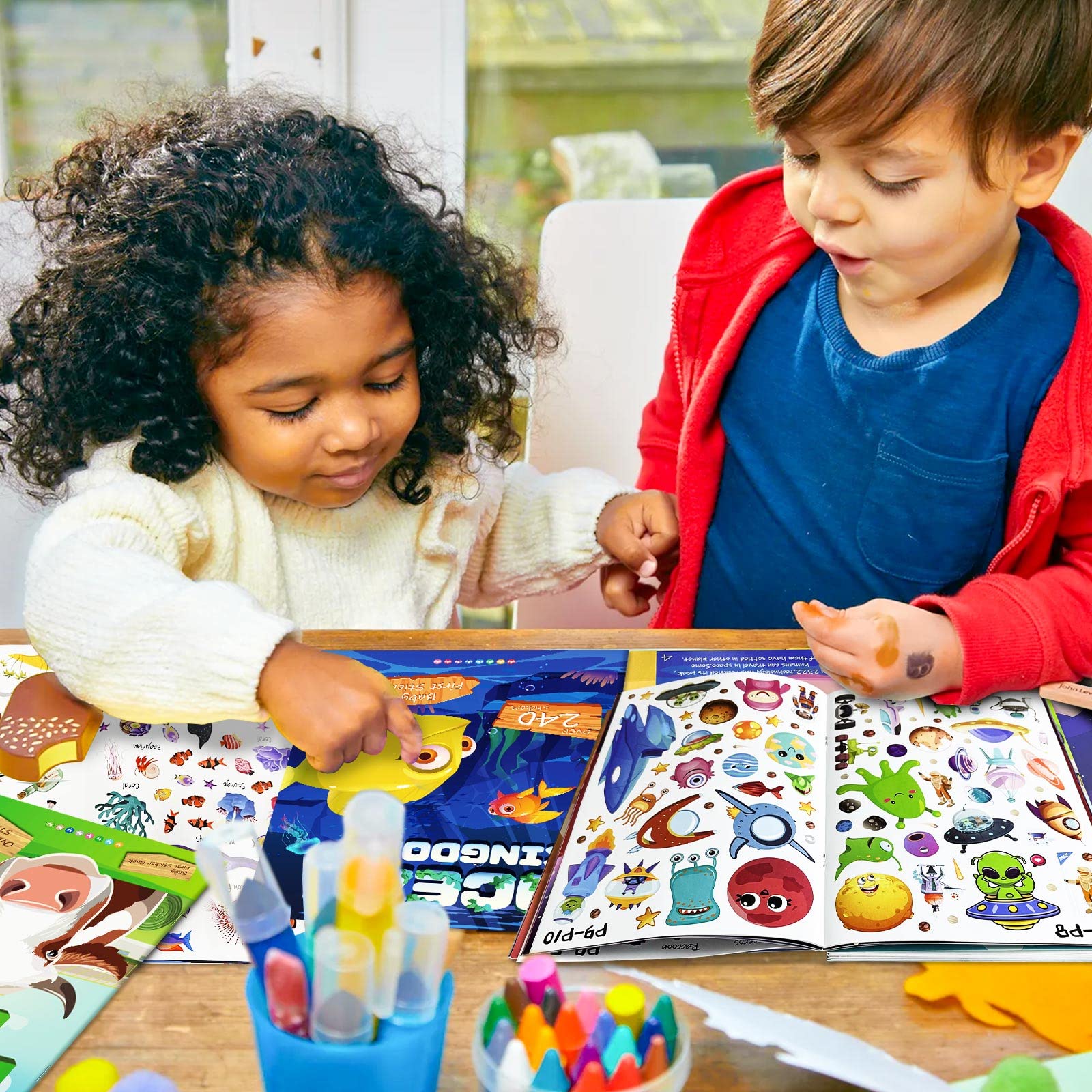 Libro di adesivi per bambini – 1310+ dinosauri Park & Animal Habitat – Side by Side Sticker Activity Book – Scene divertenti libri adesivi riutilizzabili – Ideale per ragazzi e ragazze dai 2