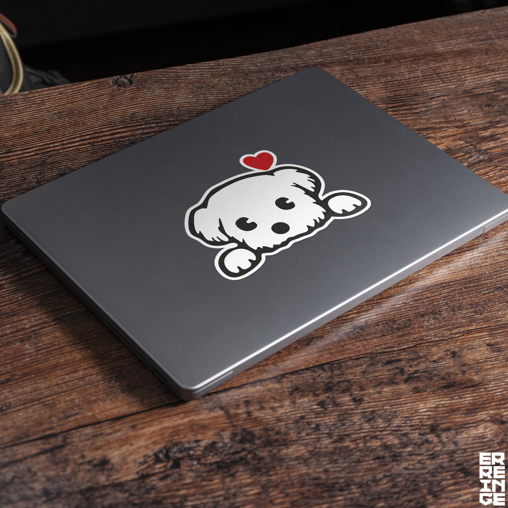 ERREINGE - Adesivo 55 cm CANE MALTESE - Sticker PVC | Decal compatibile per Auto, Moto, Scooter, Casco, Laptop, Camper, Cofano, Bici