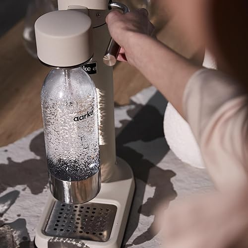 Miniatura 8 de aarke - Carbonator III Premium Carbonator - Máquina de refrescos de agua con gas y seltzer con botella de PET arena con cilindro de CO2
