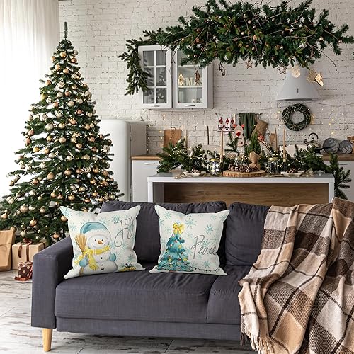 Miniatura 9 de LITIVY Juego de 4 fundas de almohada de Navidad de 16 x 16 pulgadas, fundas decorativas para Navidad, fundas de almohada de invierno para sofá,