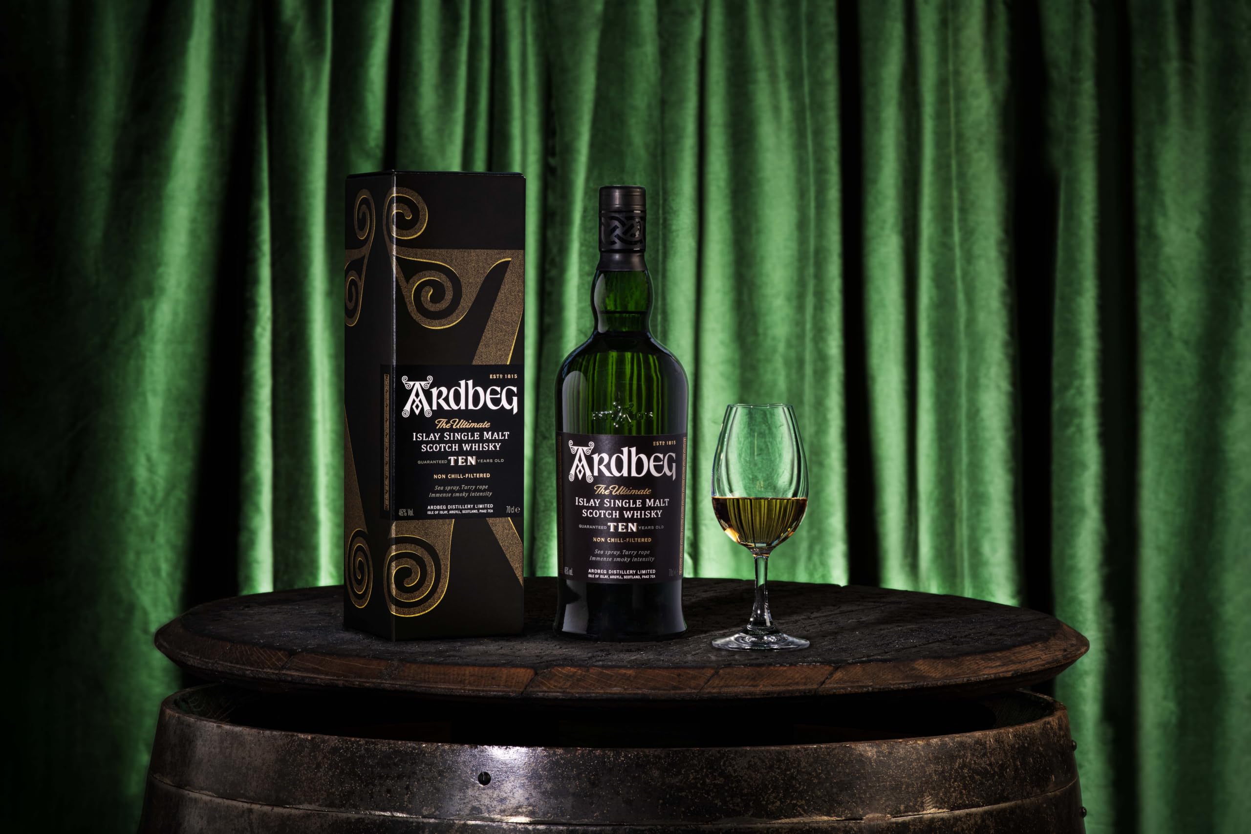 Amazon.co.jp: アードベッグ 10年 正規品 700ml / ARDBEG シングル
