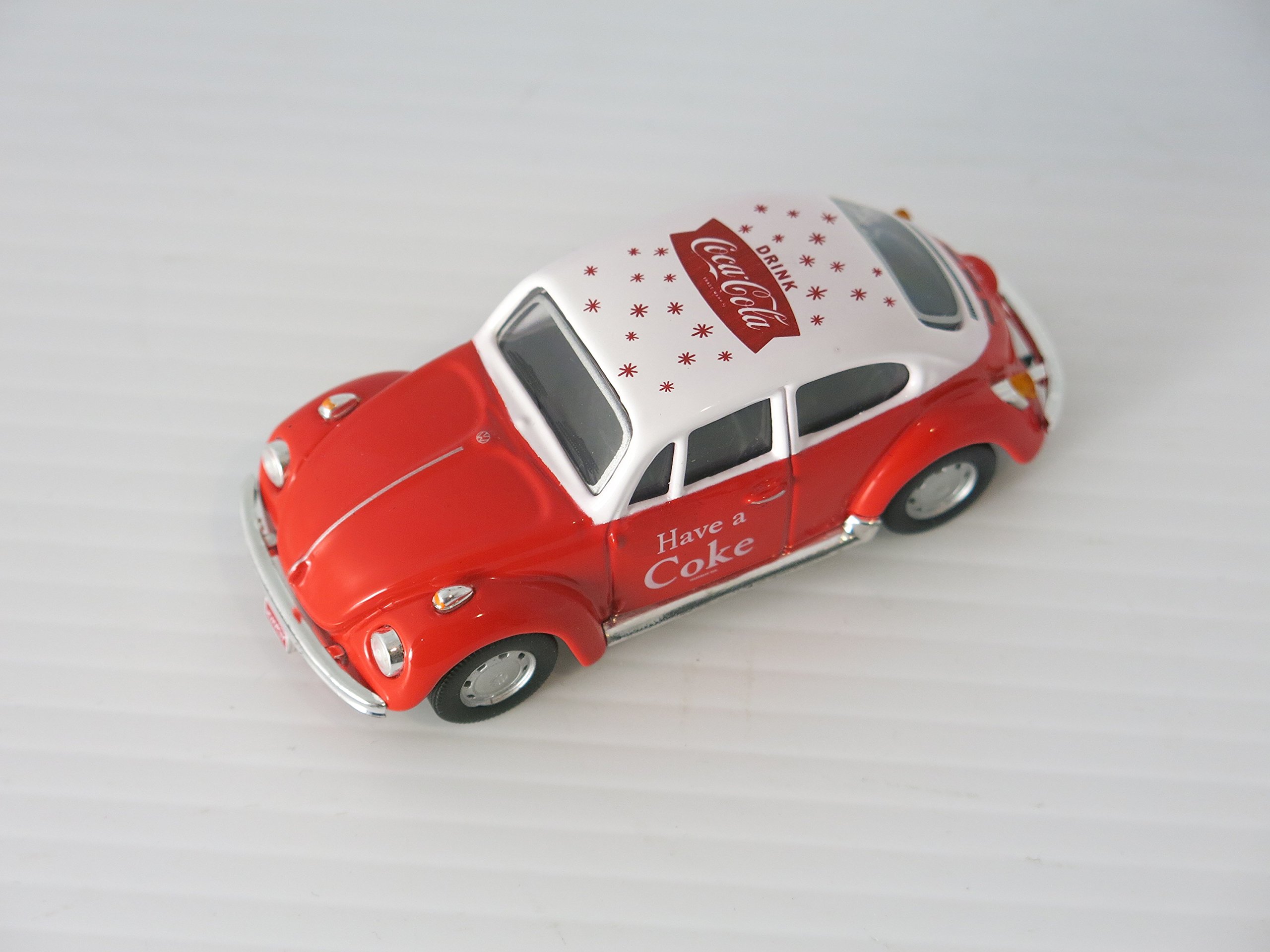 Amazon.co.jp: Coca-Cola Collectibles 1/43 VW ビートル 1966 レッド